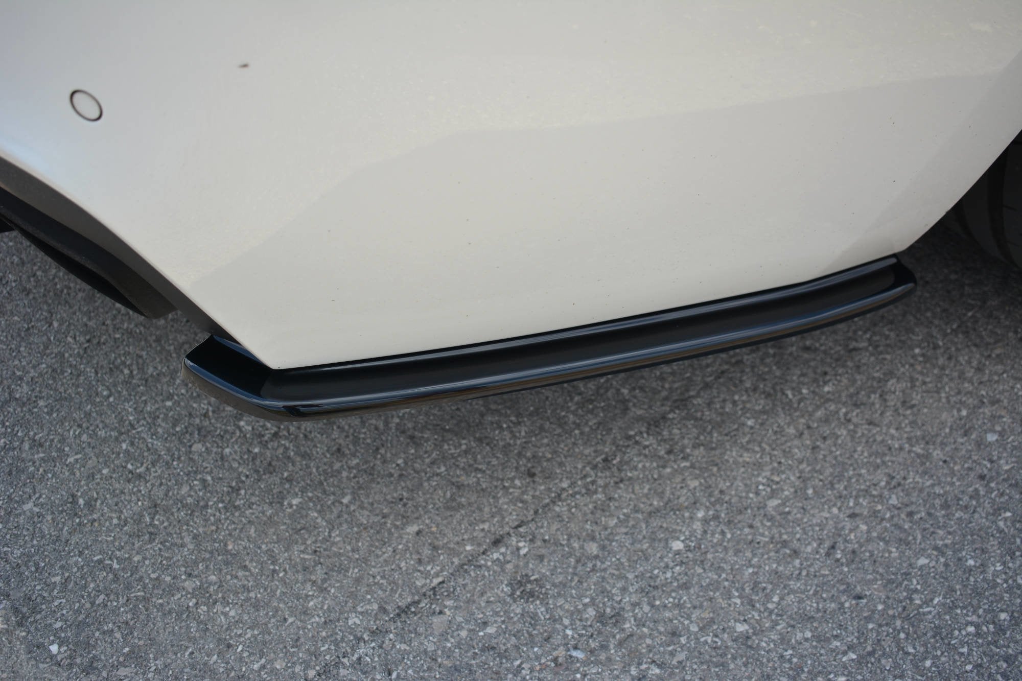 Maxton Design Splitters laterales traseros para BMW 6 Gran Coupé MPACK - imagen 3