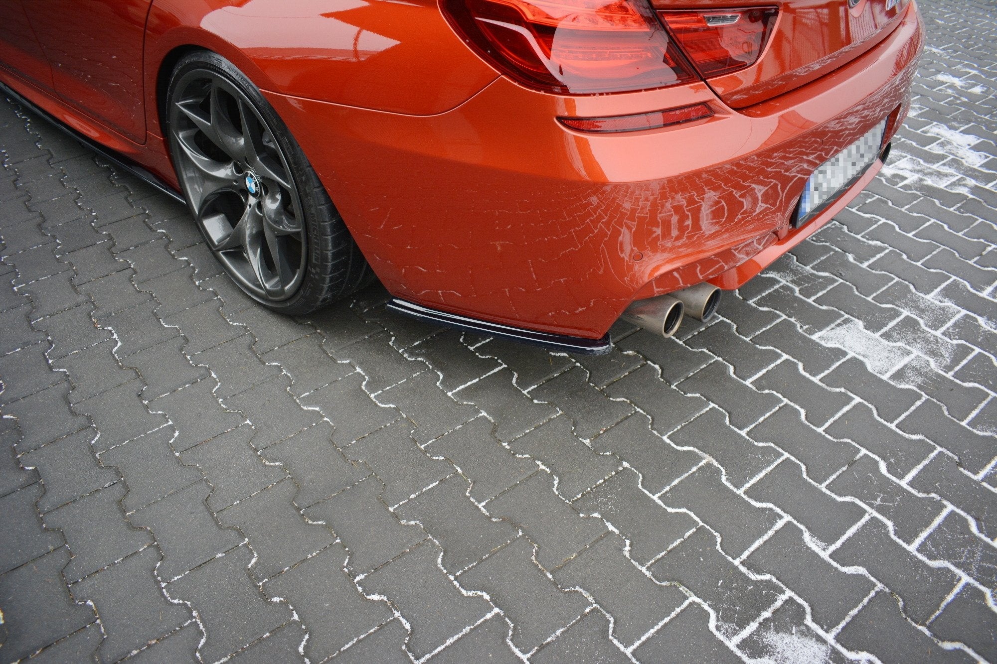 Maxton Design Splitters laterales traseros para BMW M6 Gran Coupe / Coupe / Cabriolet F06 / F13 / F12 - imagen 3