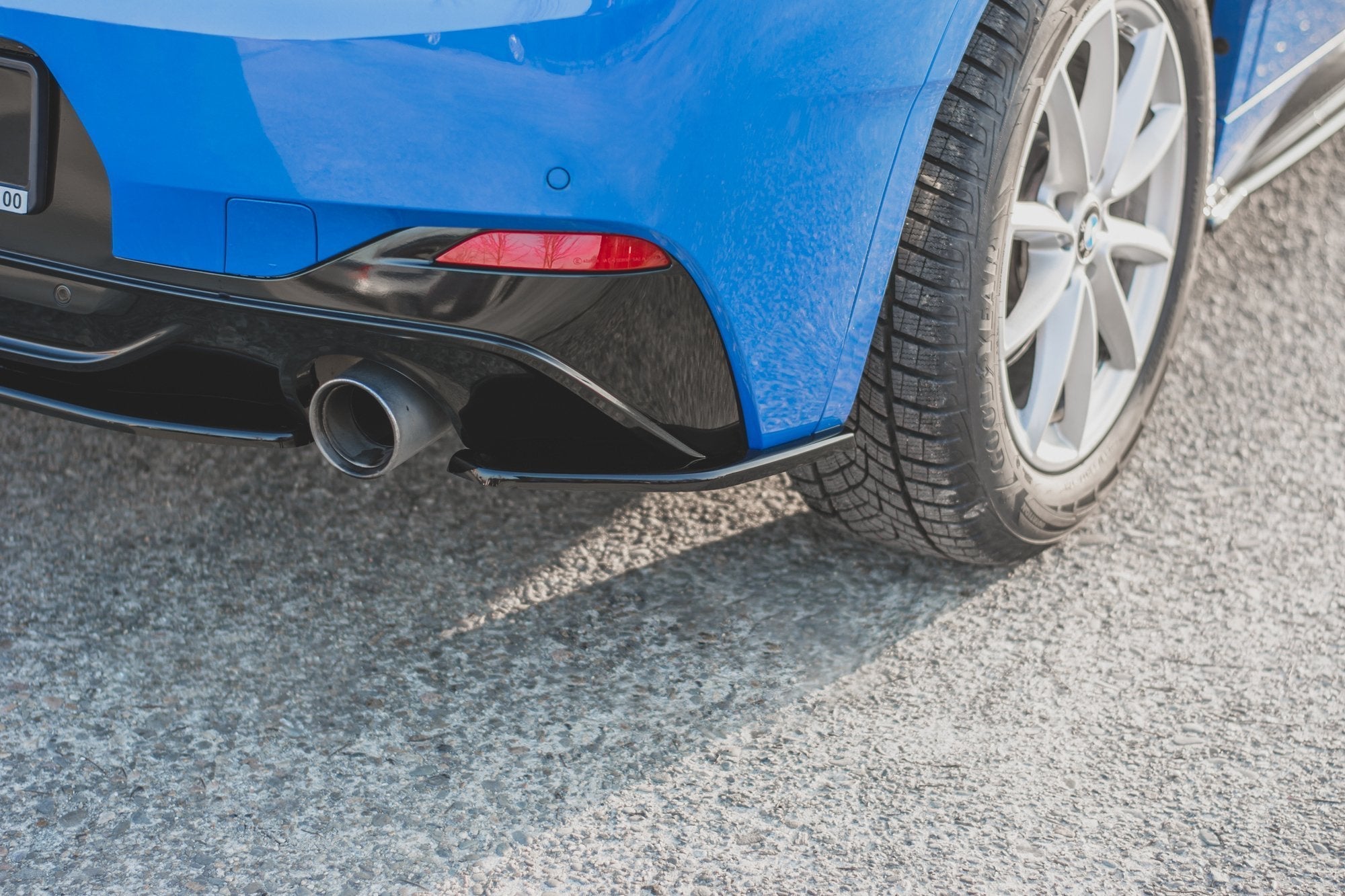 Maxton Design Splitters laterales traseros para BMW X2 F39 M-Pack - imagen 3