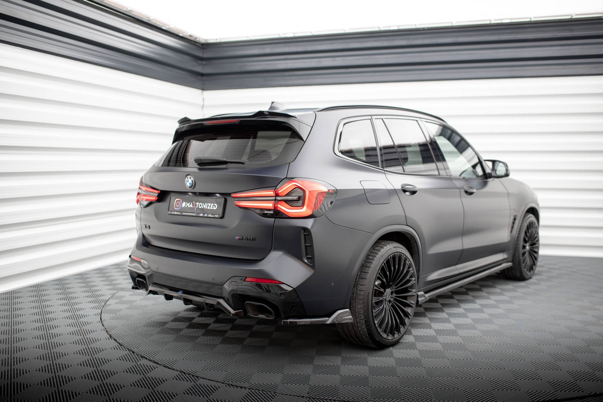 Maxton Design Splitters laterales traseros para BMW X3 M-Pack G01 Facelift - imagen 2