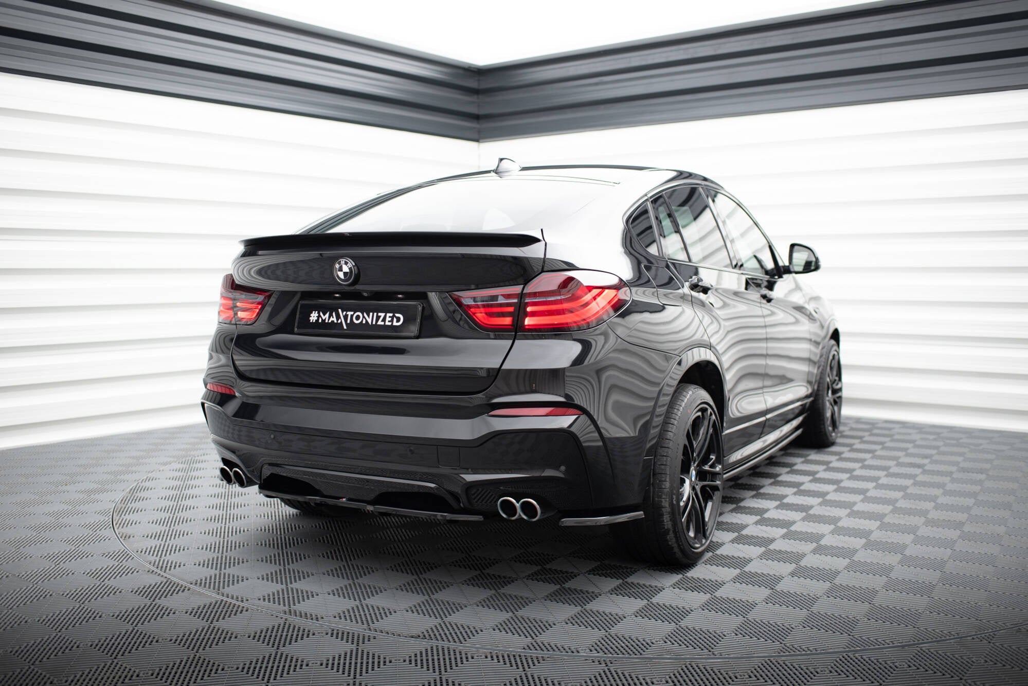 Maxton Design Splitters laterales traseros para BMW X4 M-PACK - imagen 2