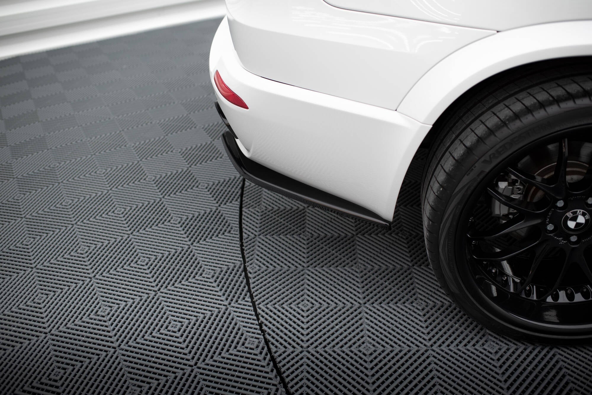 Maxton Design Splitters laterales traseros para BMW X5 E70 Facelit M-pack - imagen 2