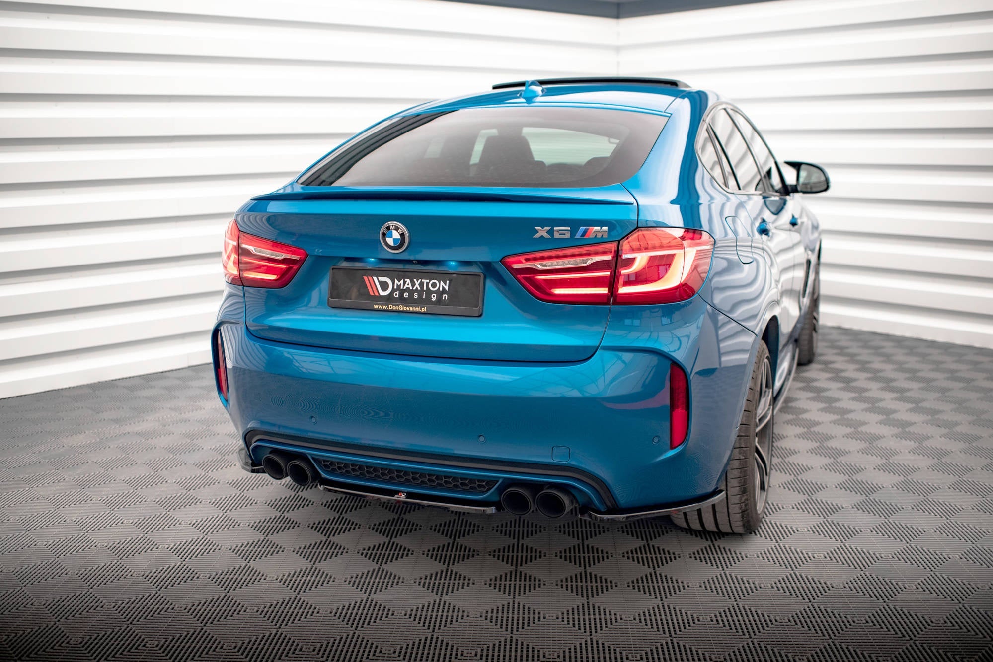 Maxton Design Splitters laterales traseros para BMW X6 M F86 - imagen 3