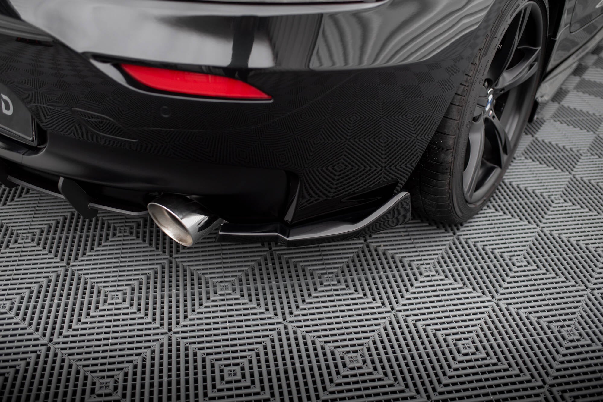 Maxton Design Splitters laterales traseros para BMW Z4 M-Pack E89 Facelift - imagen 1