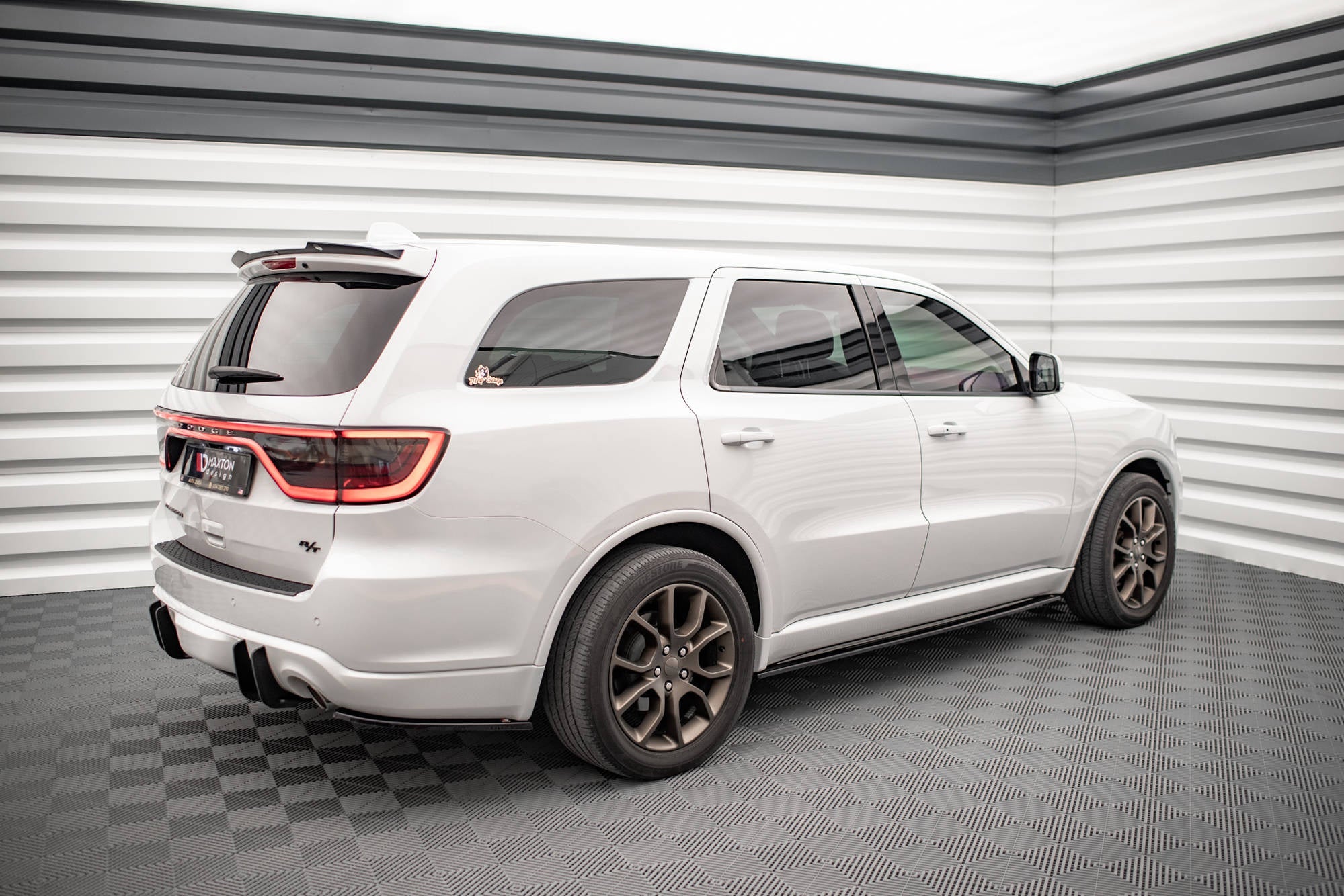 Maxton Design Splitters laterales traseros para Dodge Durango RT Mk3 - imagen 2