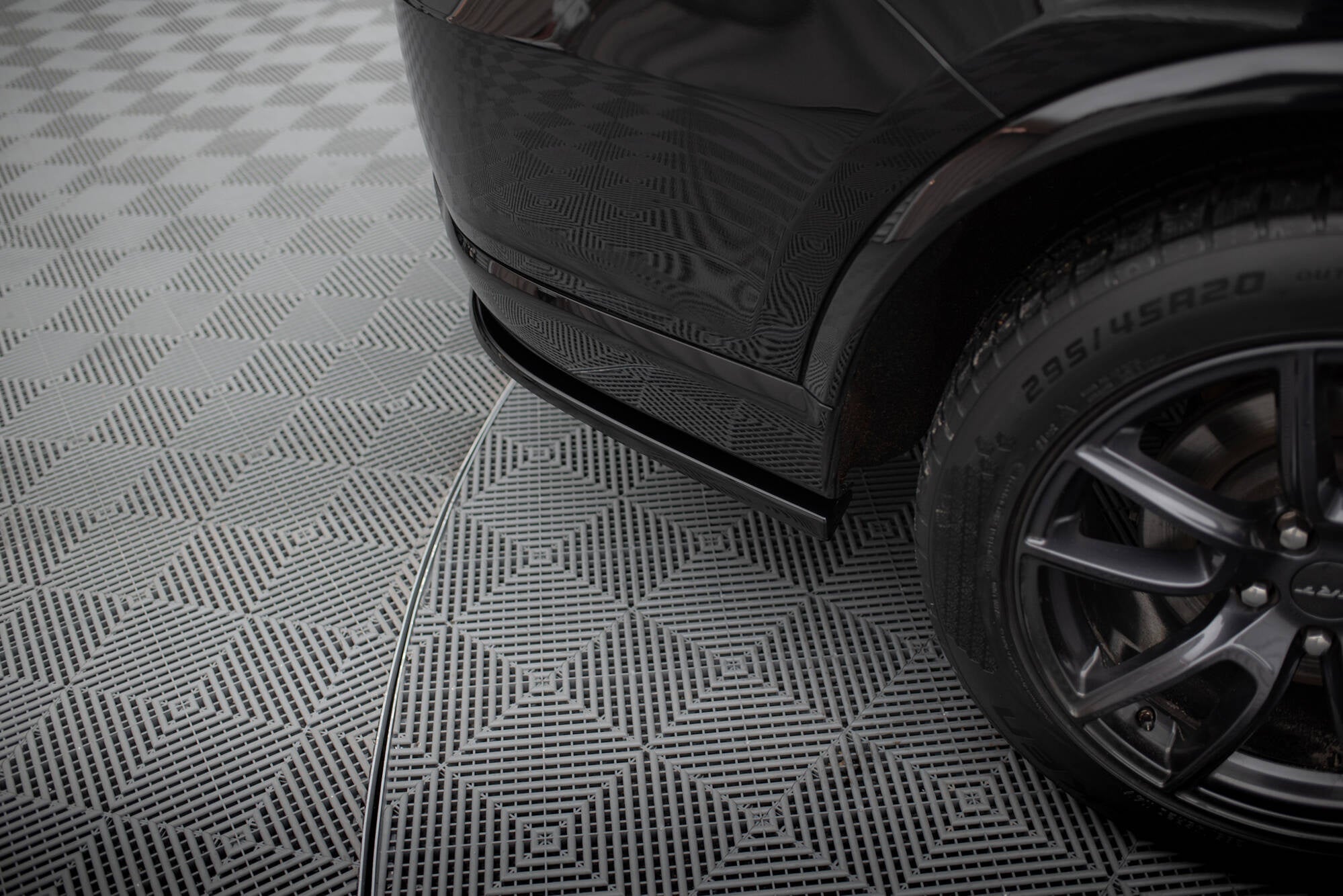 Maxton Design Splitters laterales traseros para Dodge Durango SRT Mk3 - imagen 3