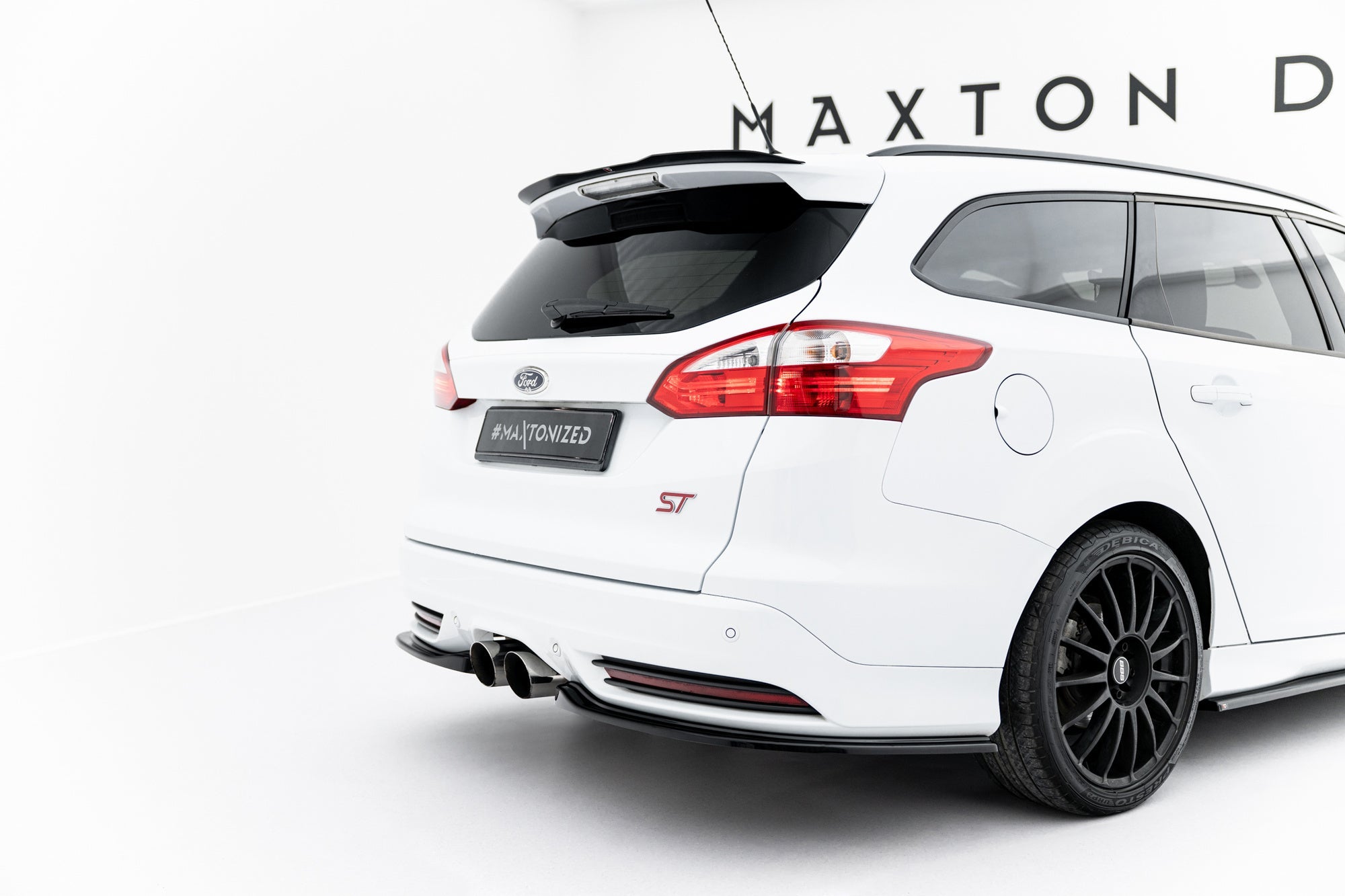 Maxton Design Splitters laterales traseros para Ford Focus ST Estate Mk3 / Mk3 Facelift - imagen 3