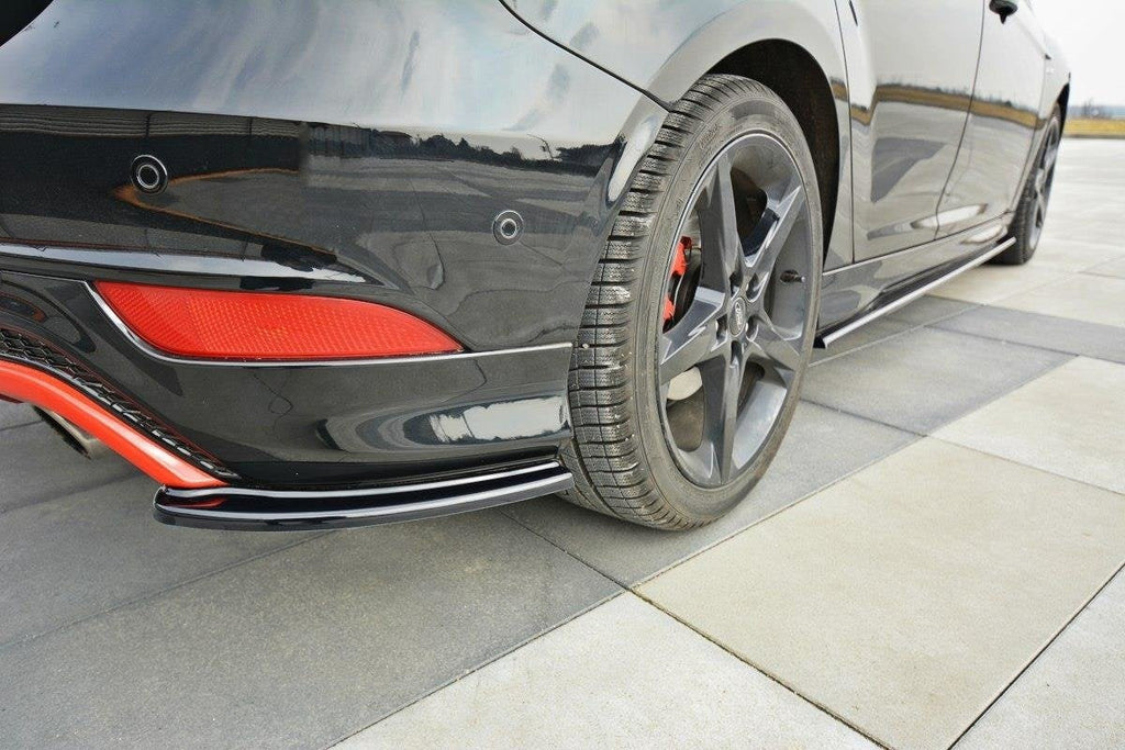 Maxton Design Splitters laterales traseros para Ford Focus ST-Line Mk3 Facelift - imagen 3