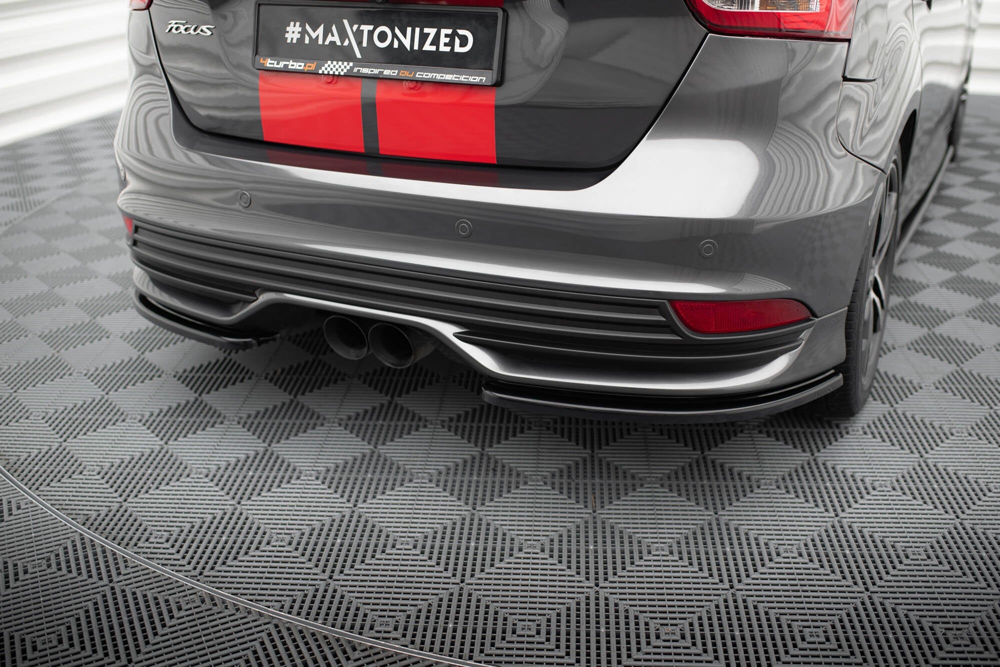 Maxton Design Splitters laterales traseros para Ford Focus ST Mk3 Facelift - imagen 3