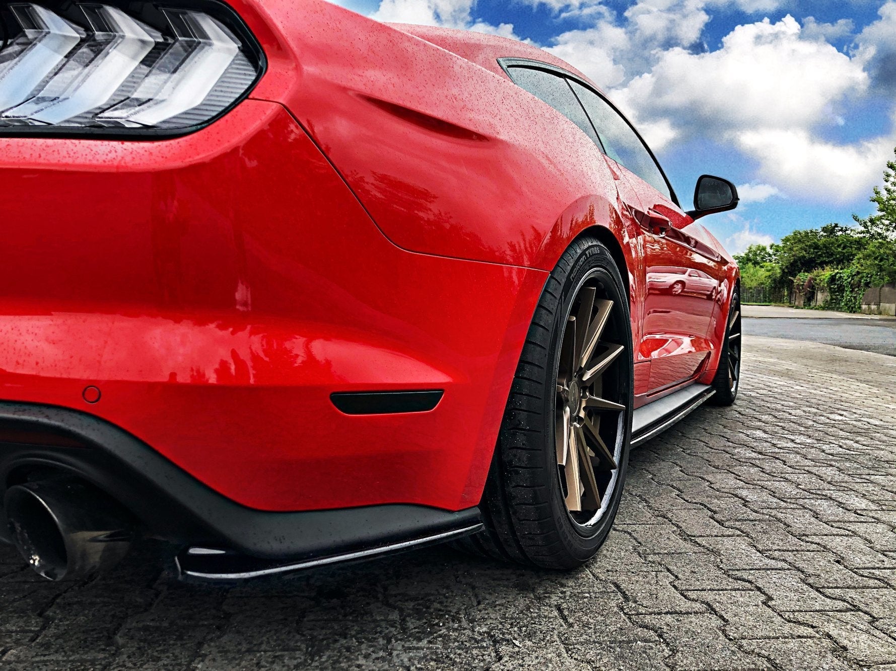 Maxton Design Splitters laterales traseros para Ford Mustang Mk. 6 Facelift - imagen 1