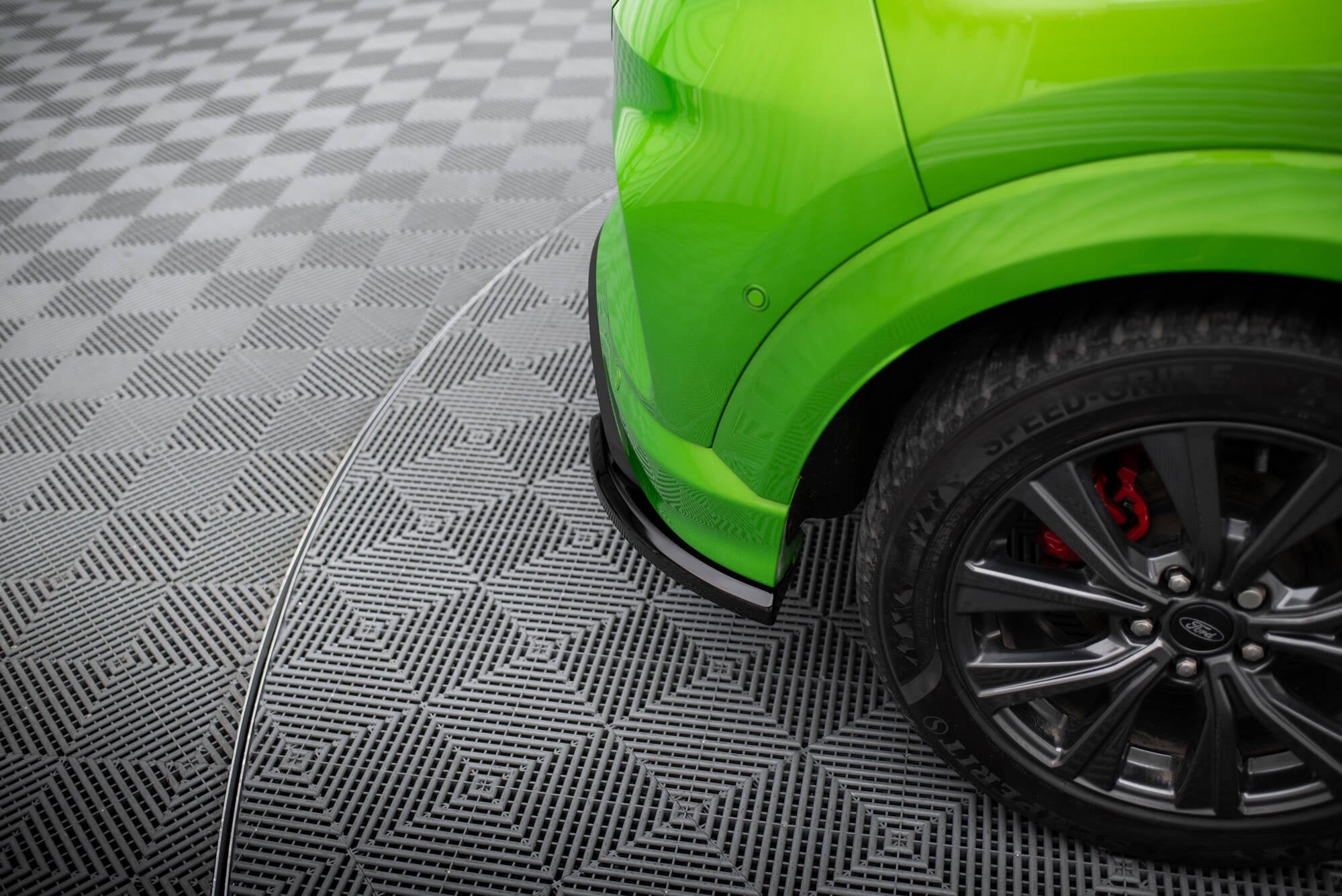 Maxton Design Splitters laterales traseros para Ford Puma ST Mk1 - imagen 3