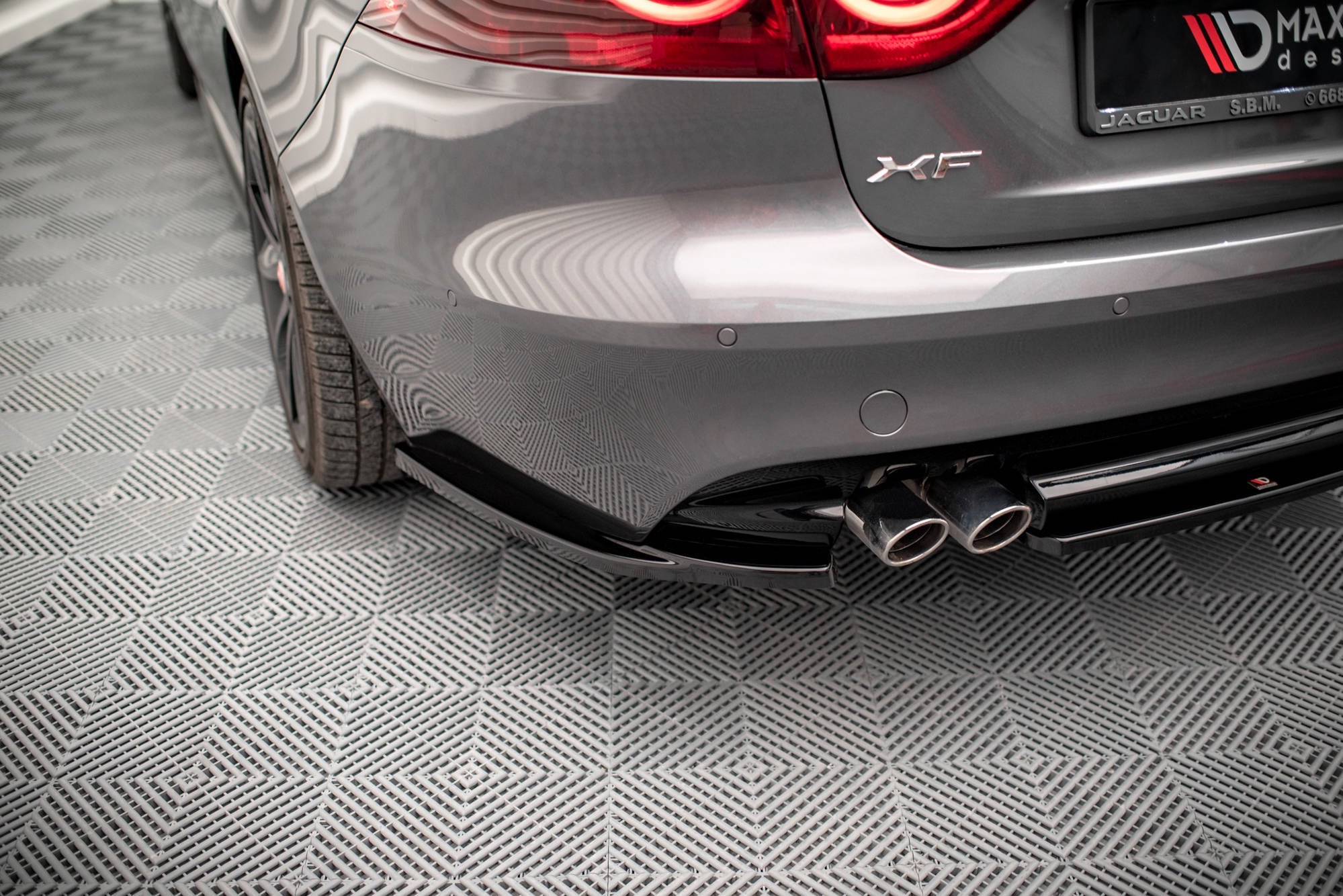 Maxton Design Splitters laterales traseros para Jaguar XF R-Sport X260 - imagen 2