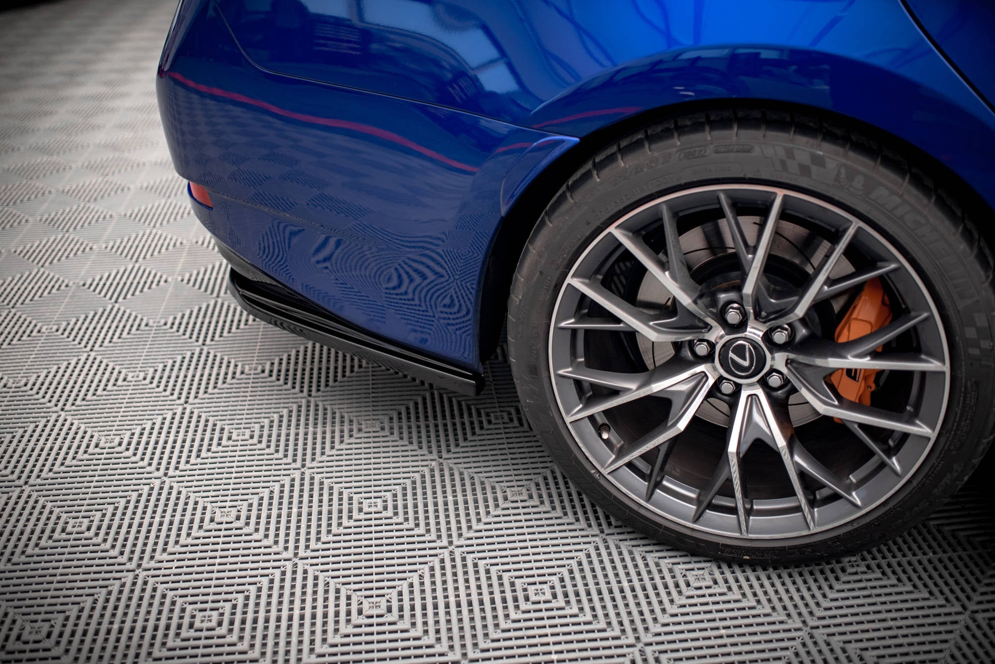 Maxton Design Splitters laterales traseros para Lexus GS F Mk4 Facelift - imagen 2