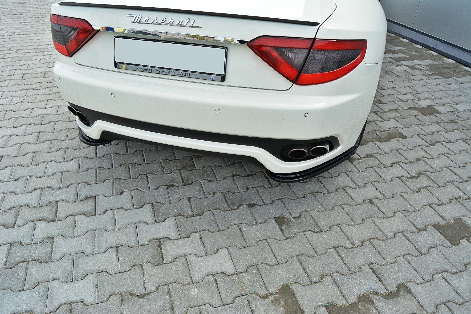 Maxton Design Splitters laterales traseros para Maserati Granturismo Mk1 - imagen 3