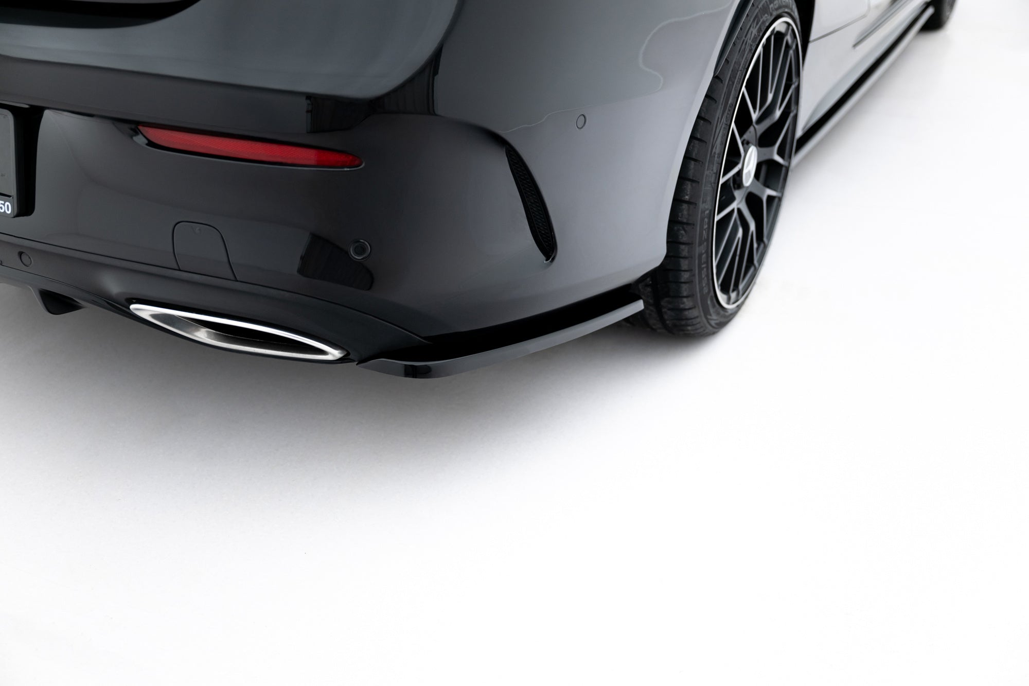 Maxton Design Splitters laterales traseros para Mercedes- Benz C Coupe AMG-Line C205 - imagen 1