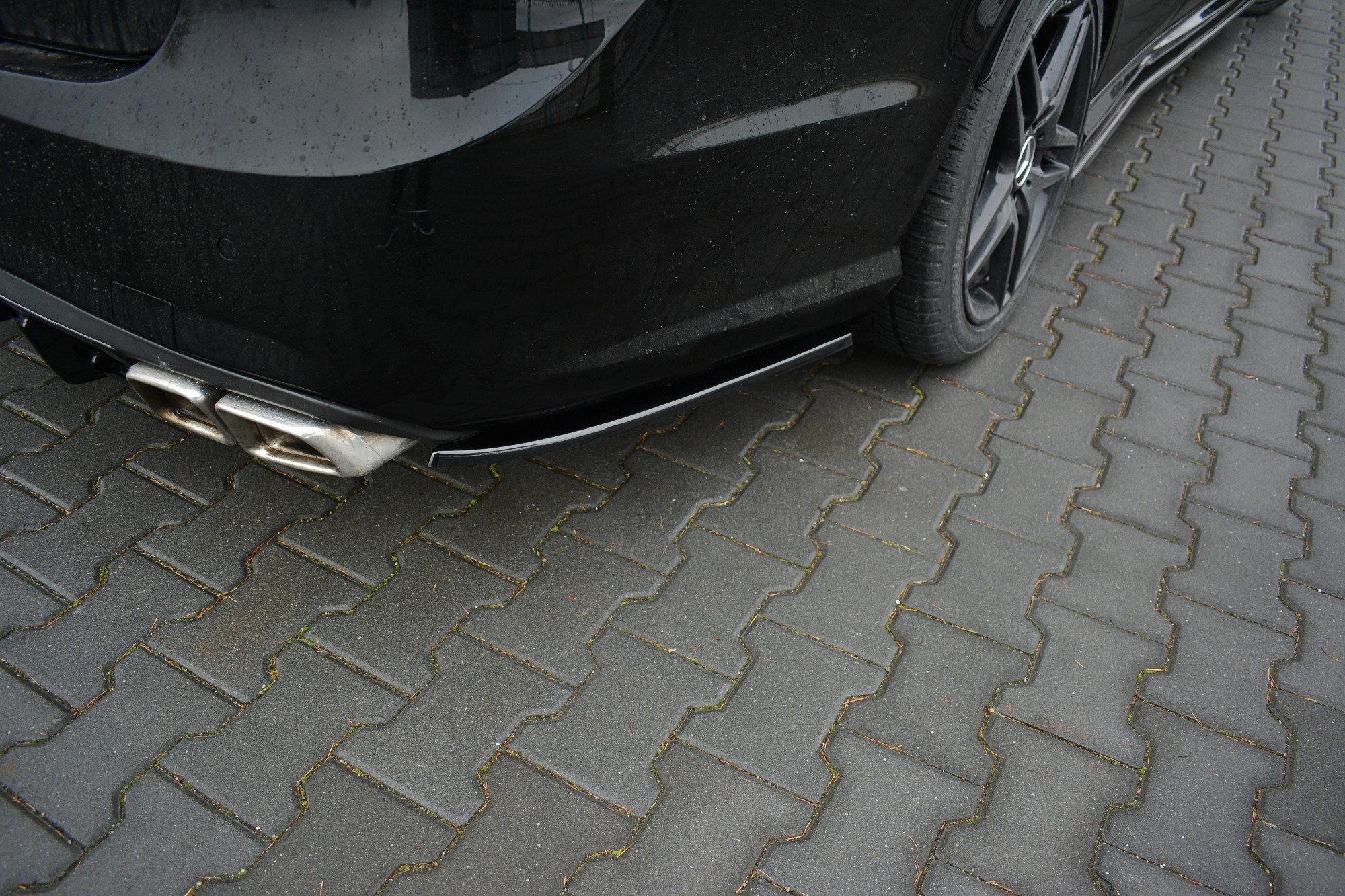 Maxton Design Splitters laterales traseros para Mercedes-Benz E63 AMG W212 - imagen 2