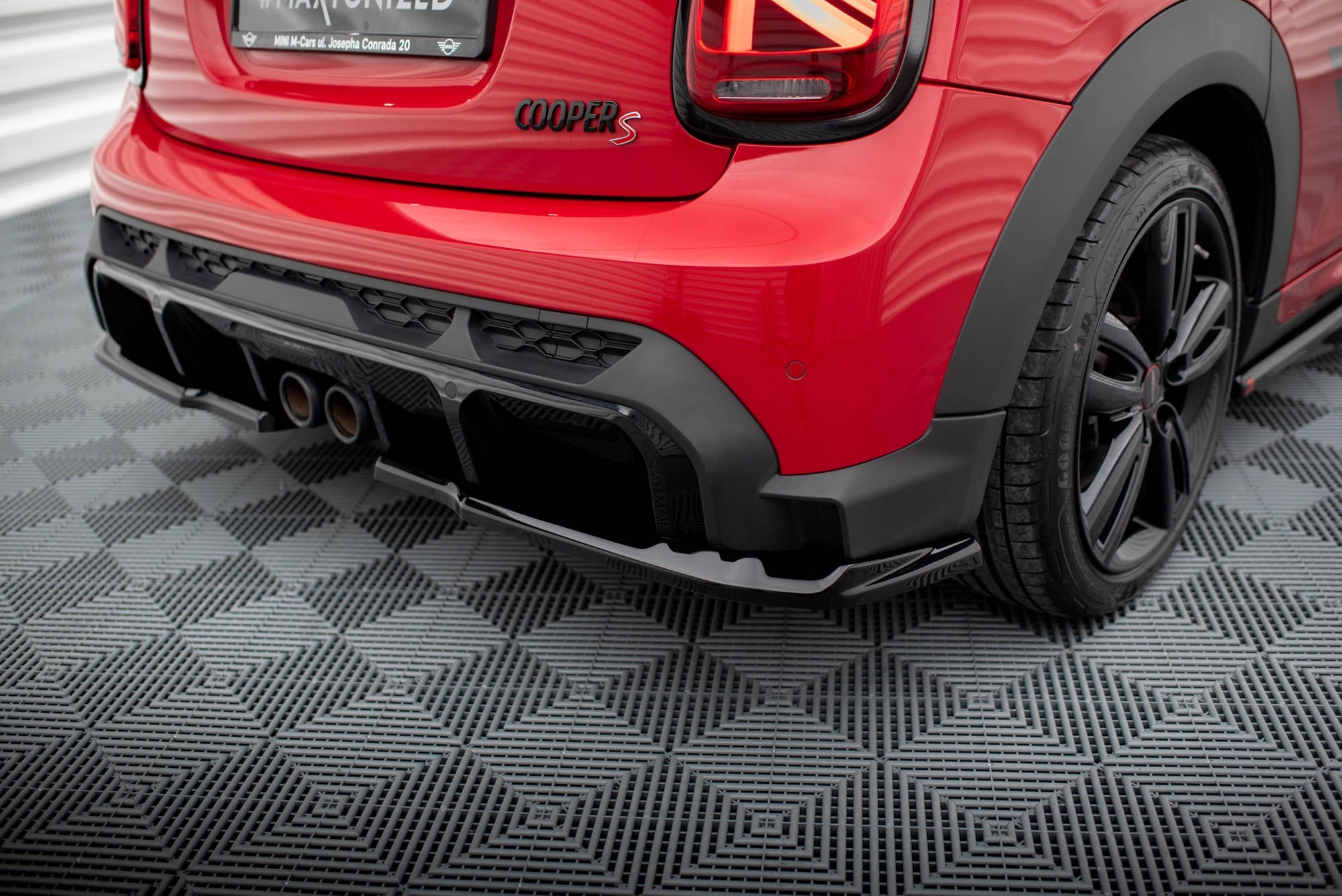 Maxton Design Splitters laterales traseros para Mini Cooper S John Cooper Works F55 Facelift - imagen 3