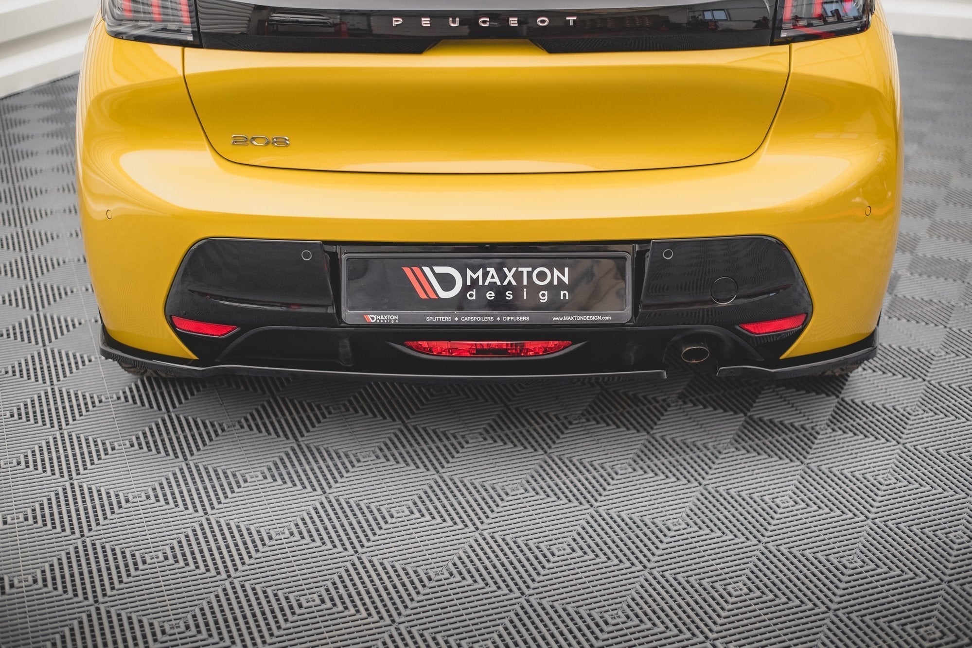 Maxton Design Splitters laterales traseros para Peugeot 208 Mk2 - imagen 2