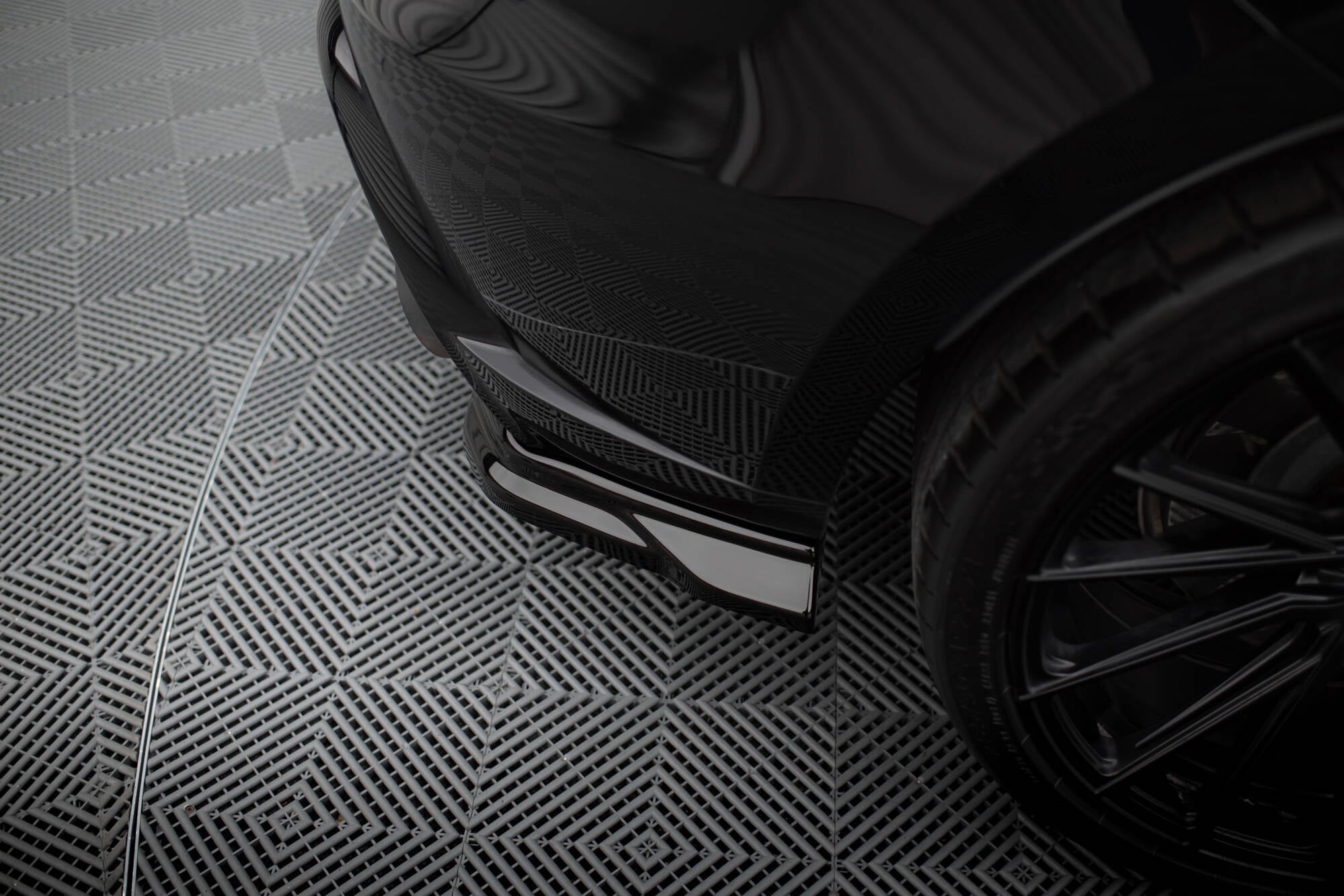 Maxton Design Splitters laterales traseros para Porsche Macan GTS Mk1 Facelift 2 - imagen 3