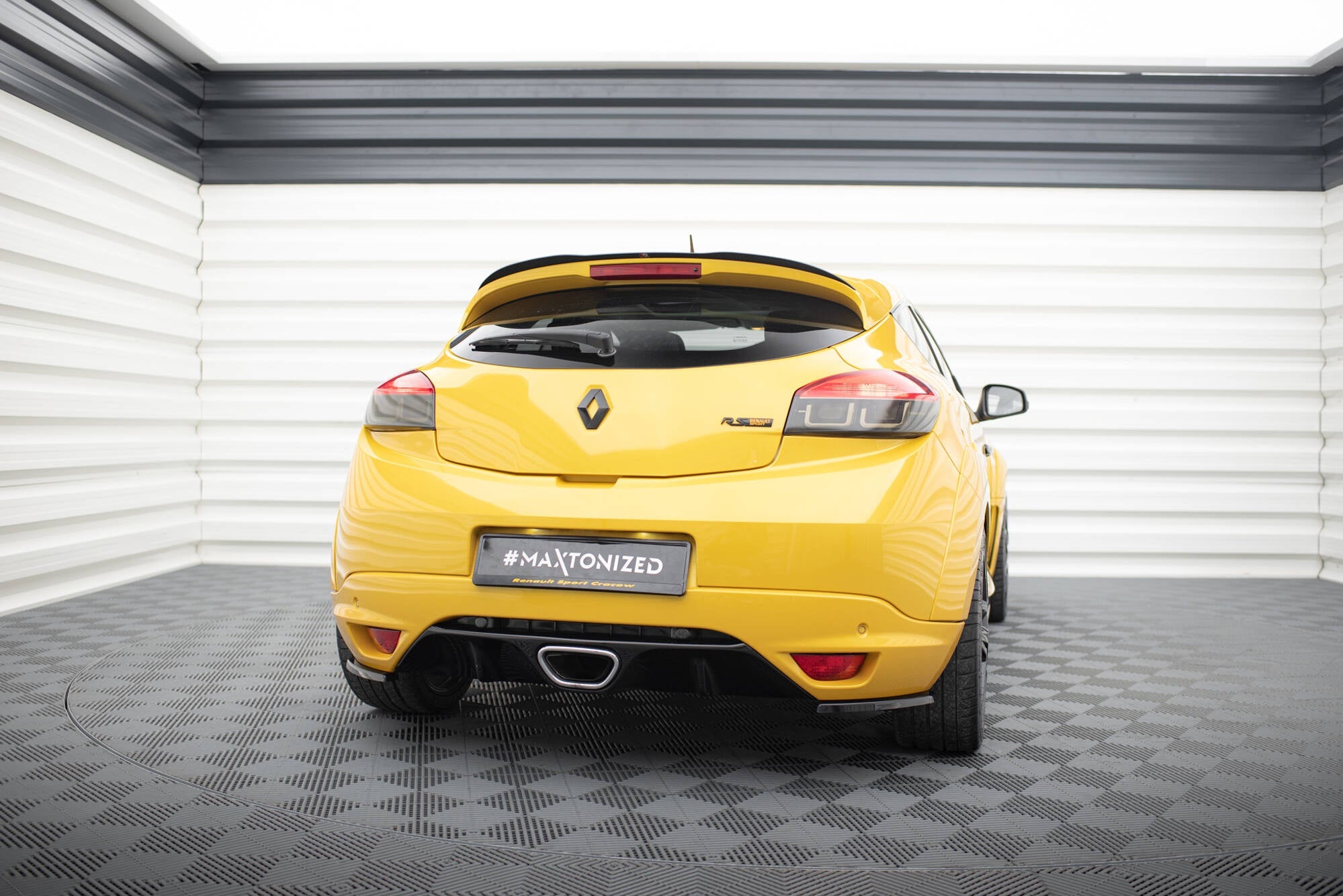 Maxton Design Splitters laterales traseros para Renault Megane Mk3 RS - imagen 3