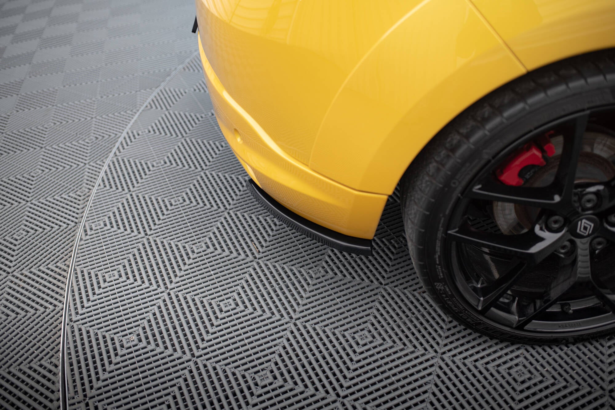 Maxton Design Splitters laterales traseros para Renault Megane Mk3 RS - imagen 4