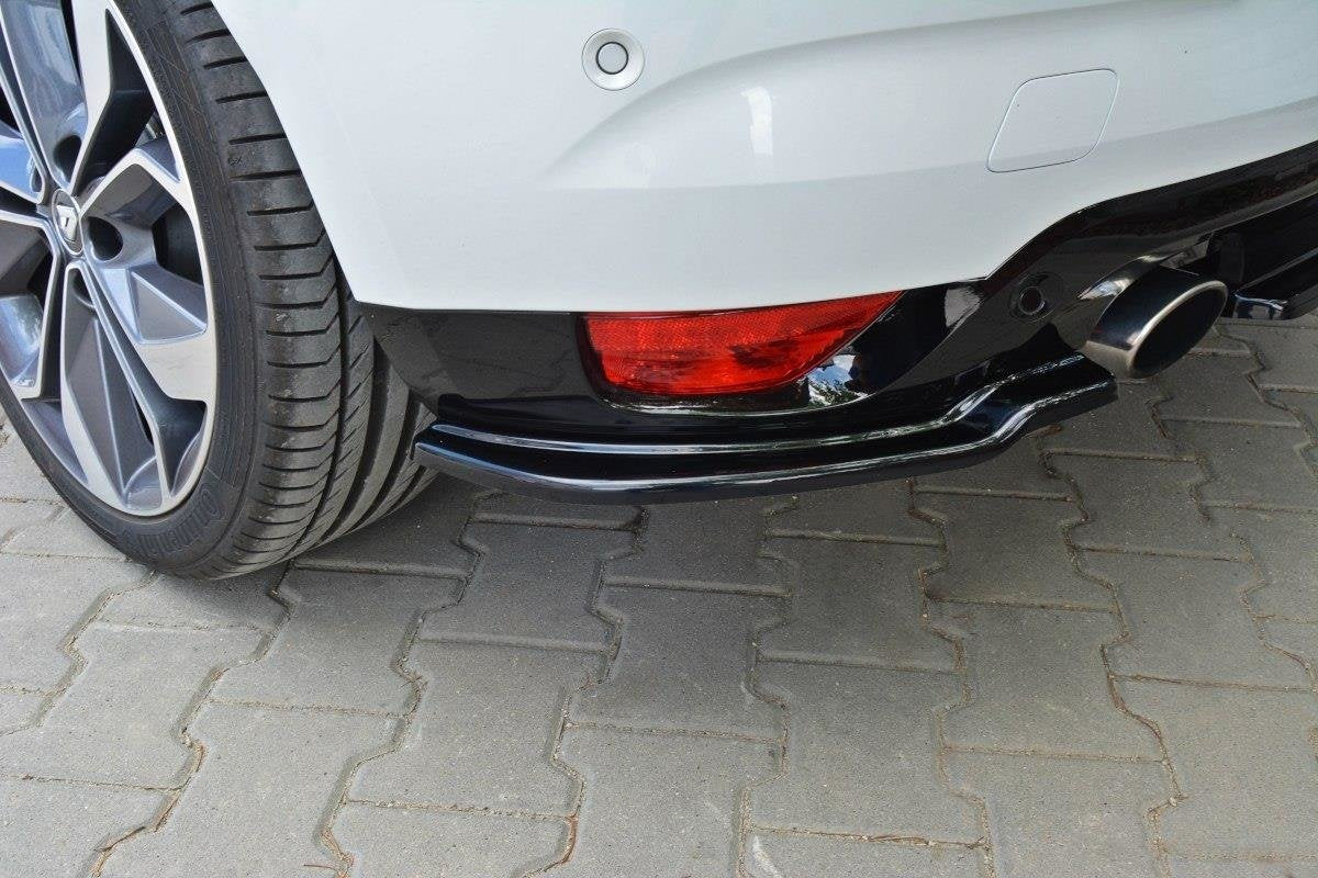 Maxton Design Splitters laterales traseros para Renault Megane Mk4 Hatchback - imagen 3