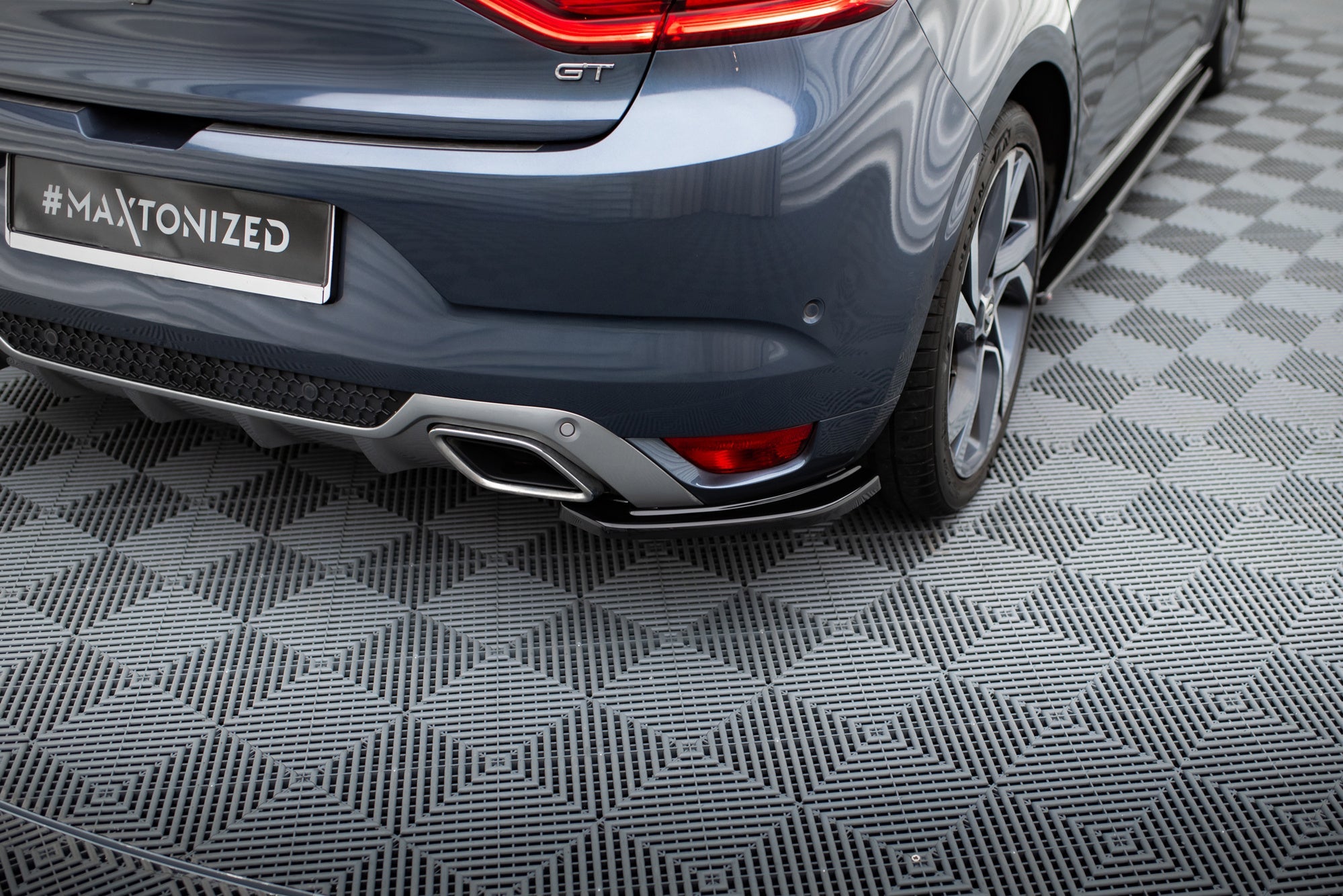 Maxton Design Splitters laterales traseros para Renault Megane Mk.4 GT-Line - imagen 1