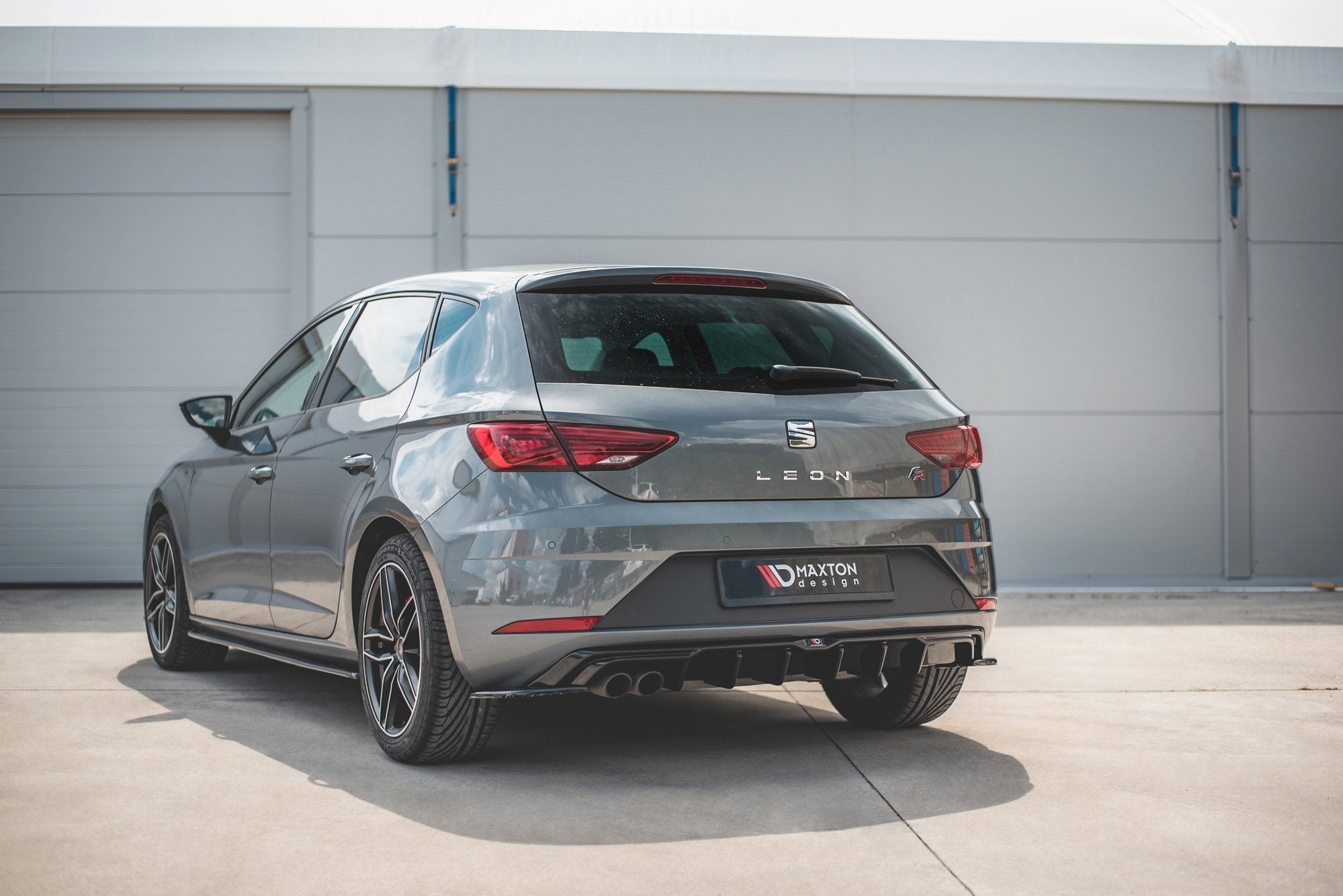 Maxton Design Splitters laterales traseros para Seat Leon Mk3 FR Facelift - imagen 5