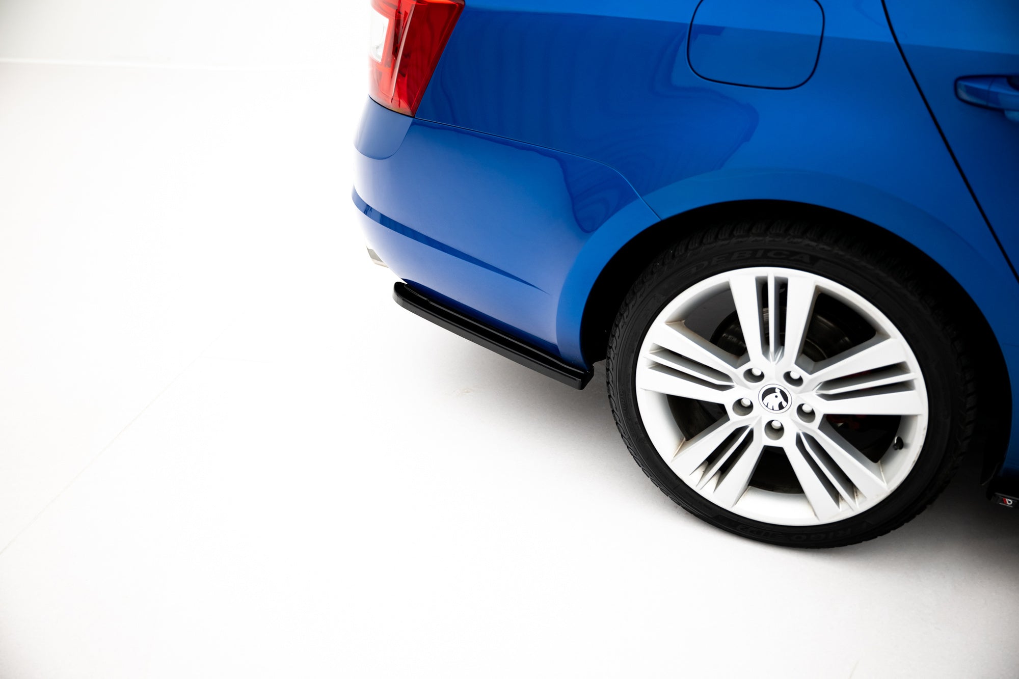 Maxton Design Splitters laterales traseros para Skoda Octavia RS Mk3 / Mk3 Facelift Hatchback / Estate - imagen 3