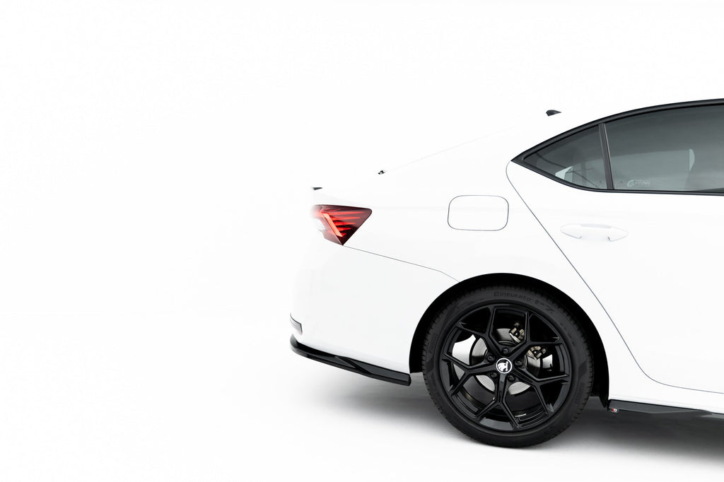 Maxton Design Splitters laterales traseros para Skoda Octavia Liftback / Combi Mk4 Facelift - imagen 2