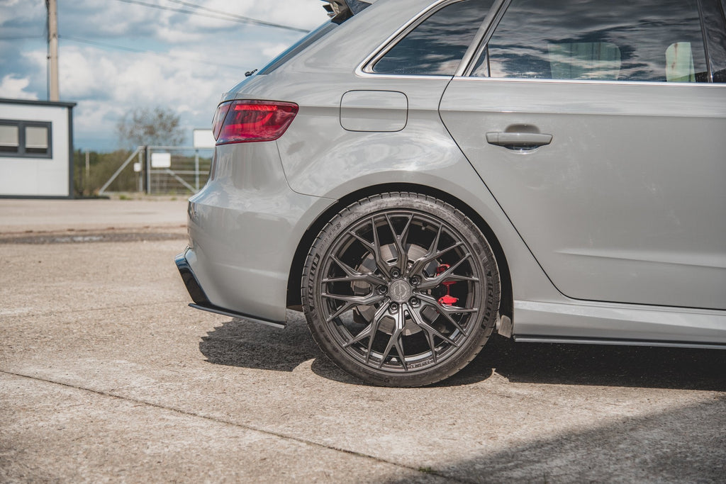 Maxton Design Street Pro Rear Side Splitters para Audi RS3 8V Sportback - imagen 2
