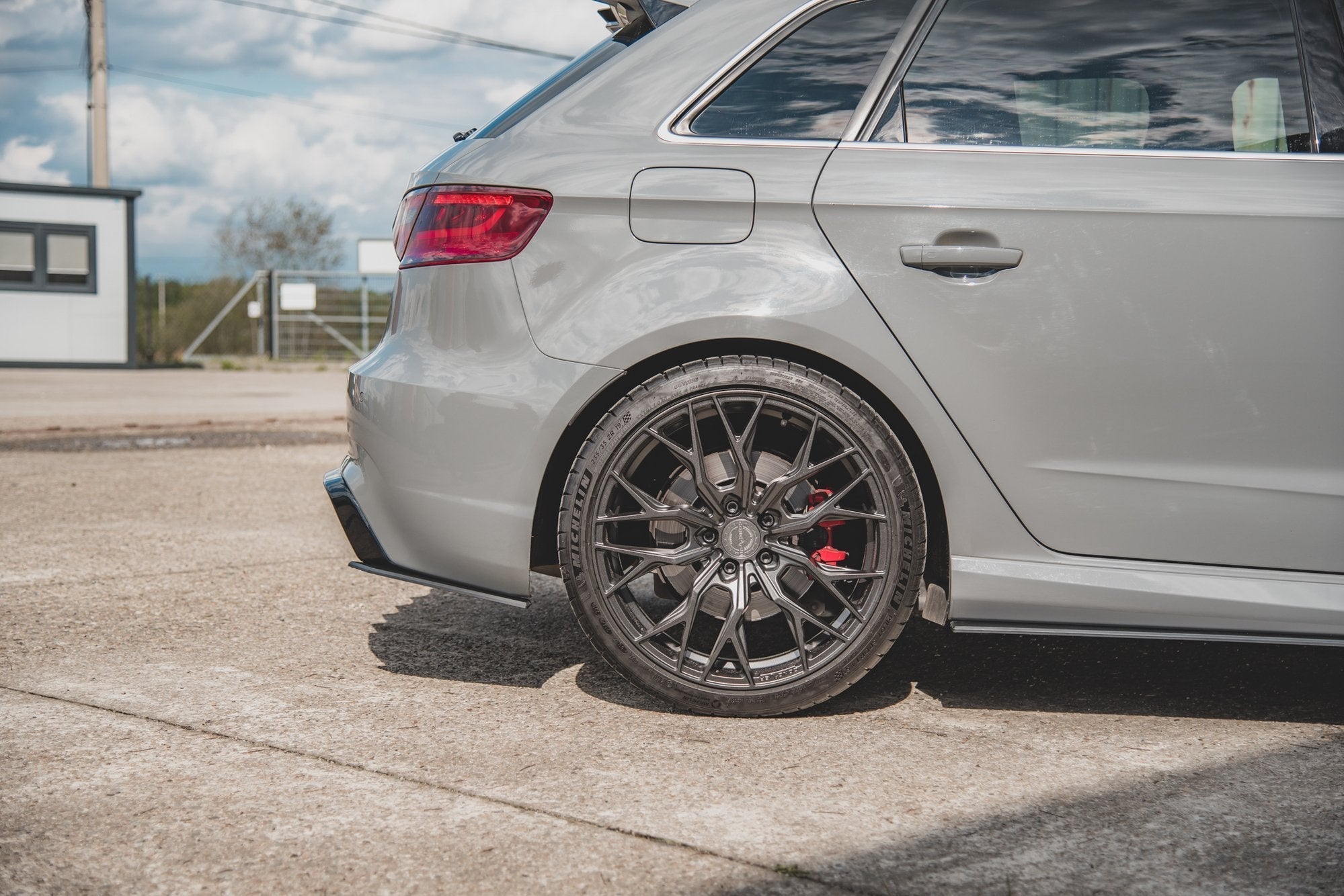 Maxton Design Street Pro Rear Side Splitters para Audi RS3 8V Sportback - imagen 2
