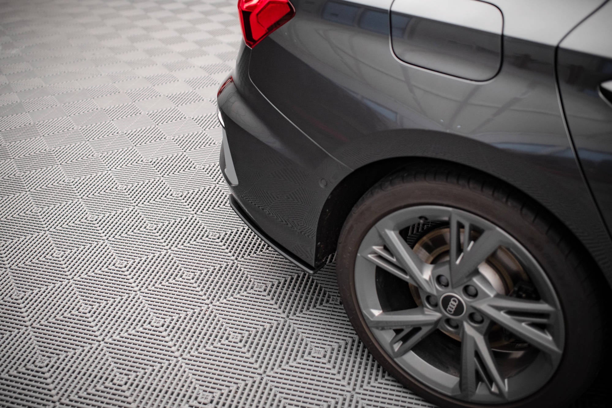 Maxton Design Street Pro Rear Side Splitters para Audi S3 Sedan 8Y - imagen 2