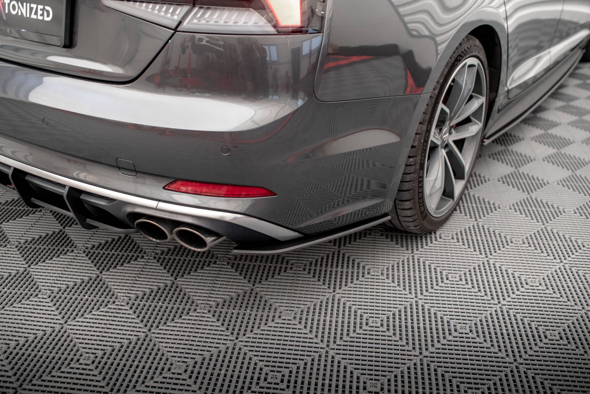 Maxton Design Street Pro Rear Side Splitters para Audi S5 Sportback F5 - imagen 1