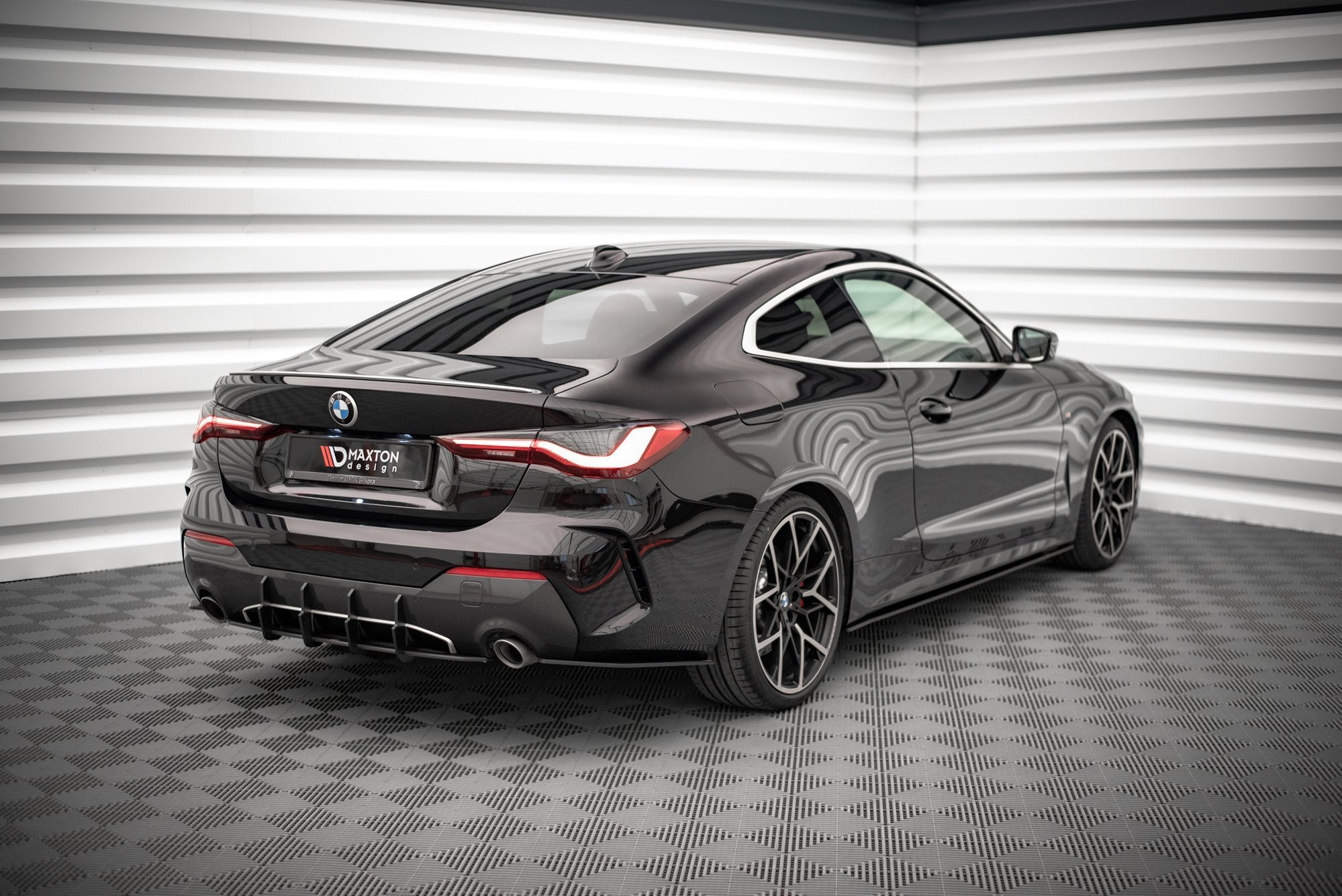 Maxton Design Street Pro Rear Side Splitters para BMW 4 M-Pack G22 / G23 / G22 Facelift / G23 Facelift - imagen 2