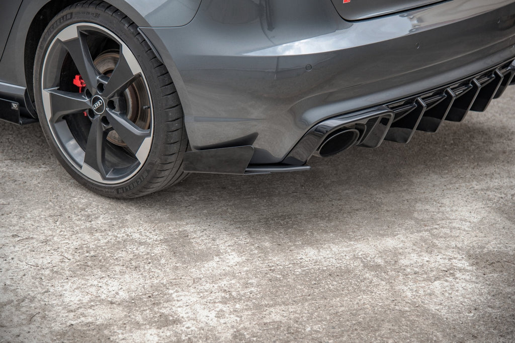 Maxton Design Street Pro Rear Side Splitters + Flaps para Audi RS3 8V Sportback - imagen 1