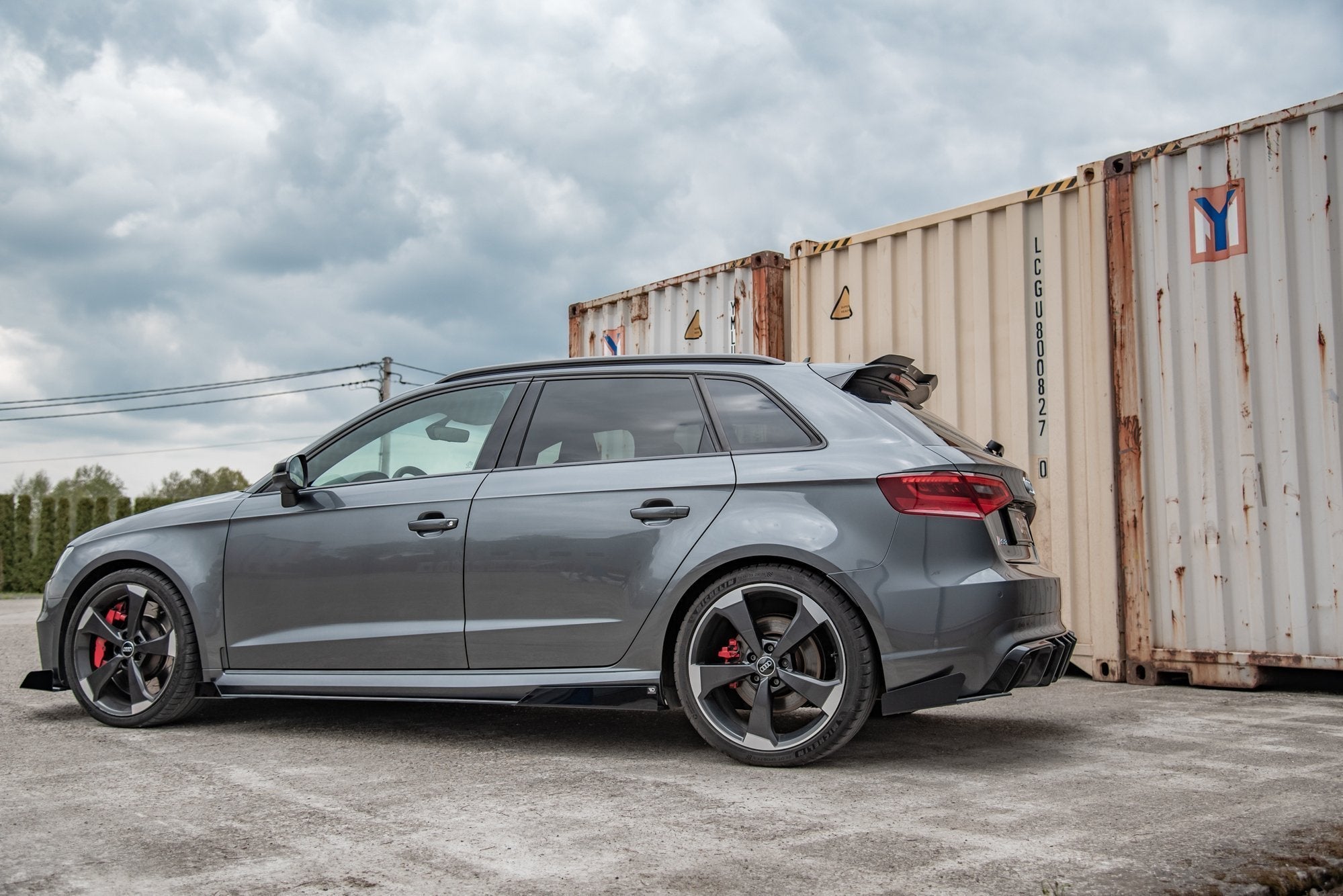 Maxton Design Street Pro Rear Side Splitters + Flaps para Audi RS3 8V Sportback - imagen 5
