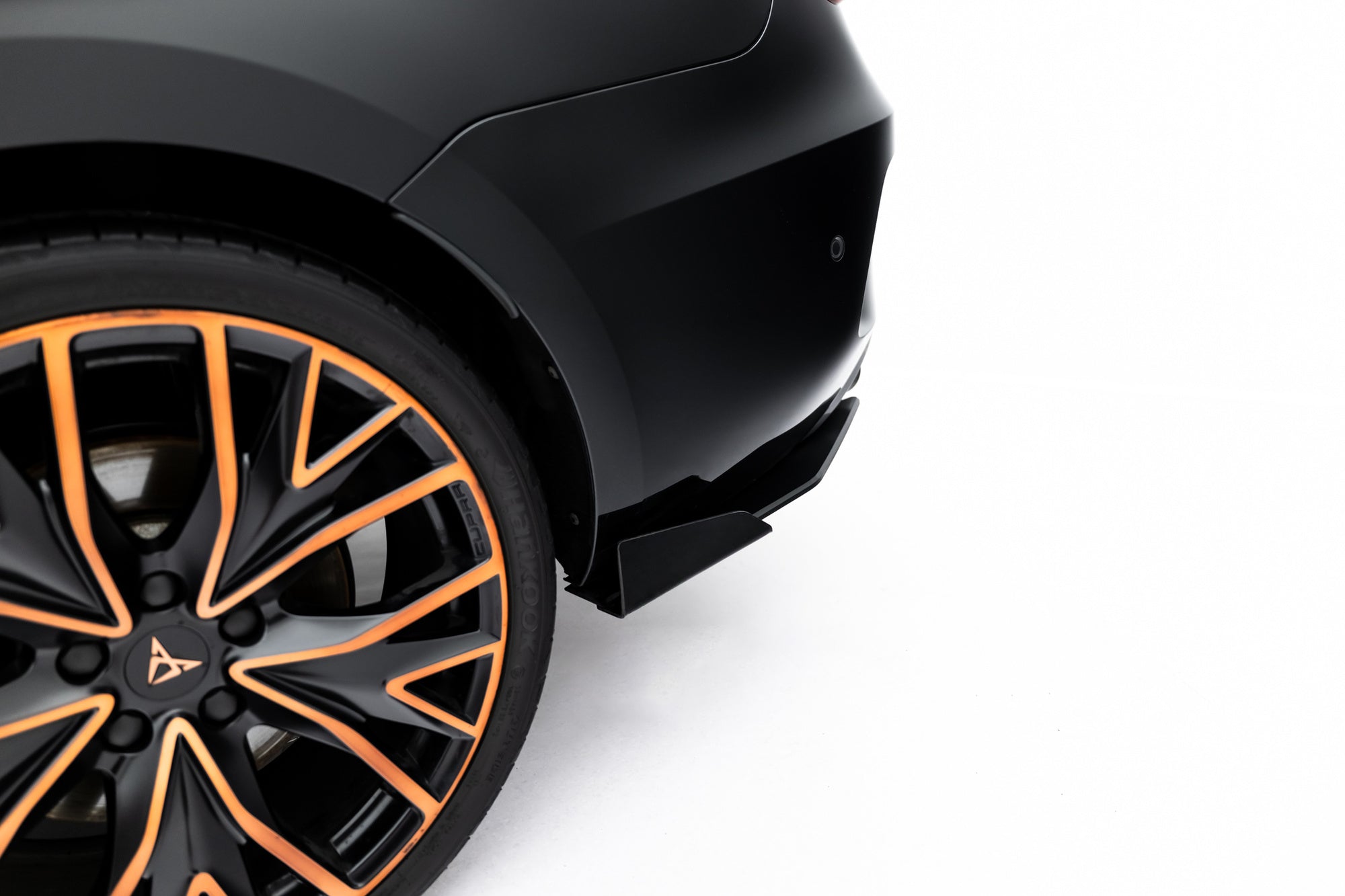 Maxton Design Street Pro Rear Side Splitters + Flaps para Cupra Leon ST Mk1 Facelift - imagen 3