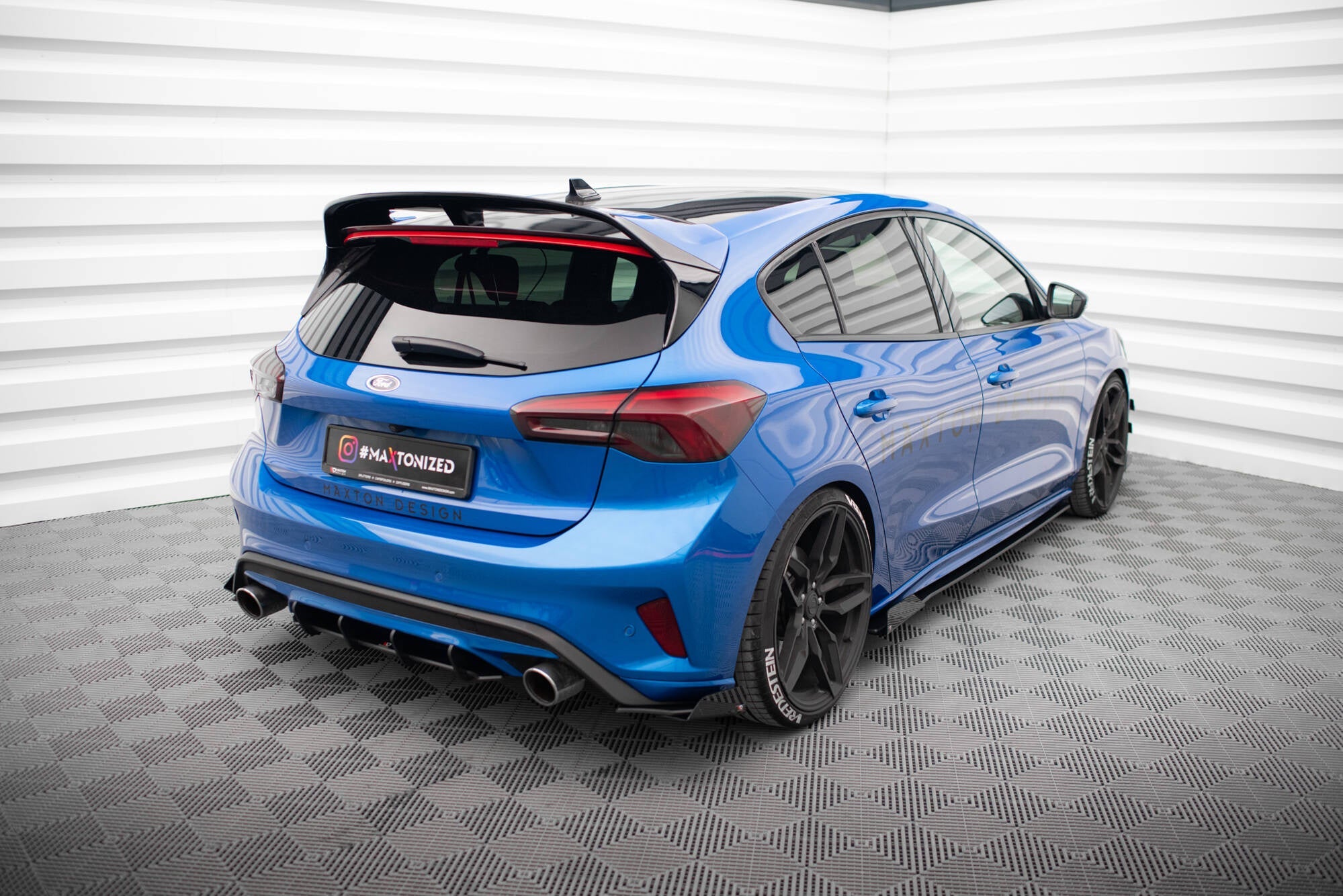 Maxton Design Street Pro Rear Side Splitters + Flaps para Ford Focus ST Mk4 - imagen 4