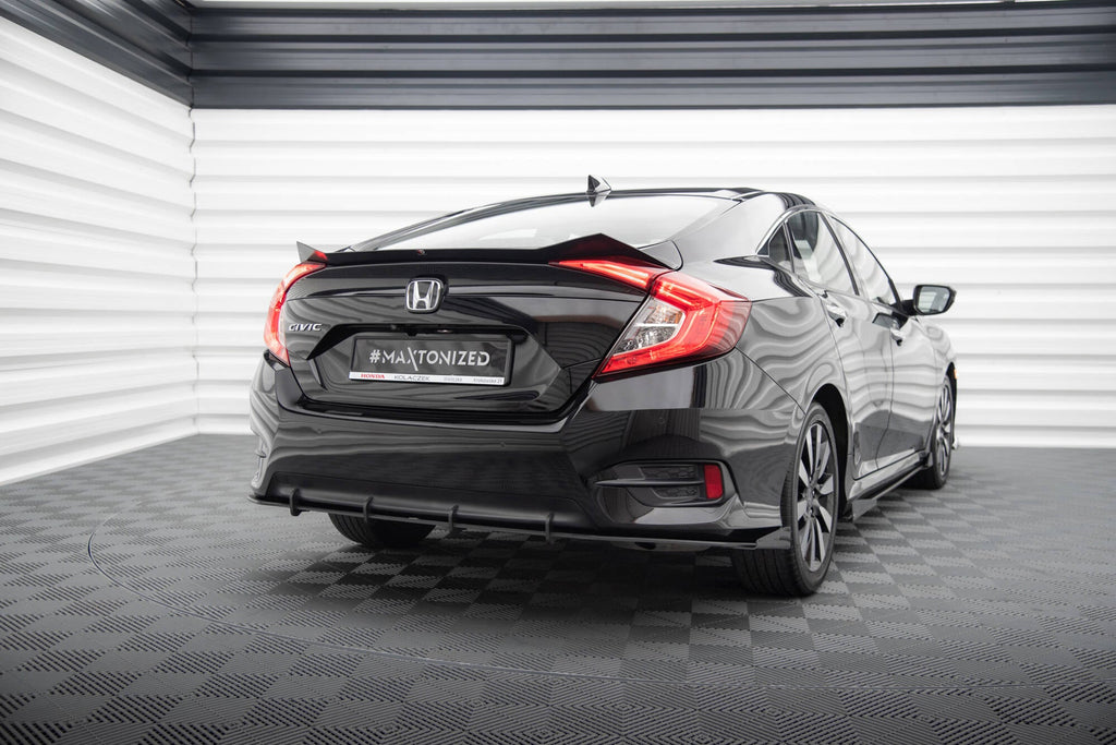 Maxton Design Street Pro Rear Side Splitters + Flaps para Honda Civic Mk10 - imagen 1