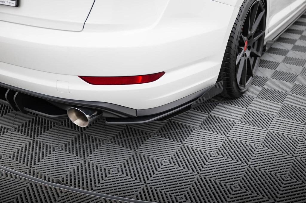 Maxton Design Street Pro Rear Side Splitters + Flaps para Volkswagen Jetta GLI Mk7 - imagen 1