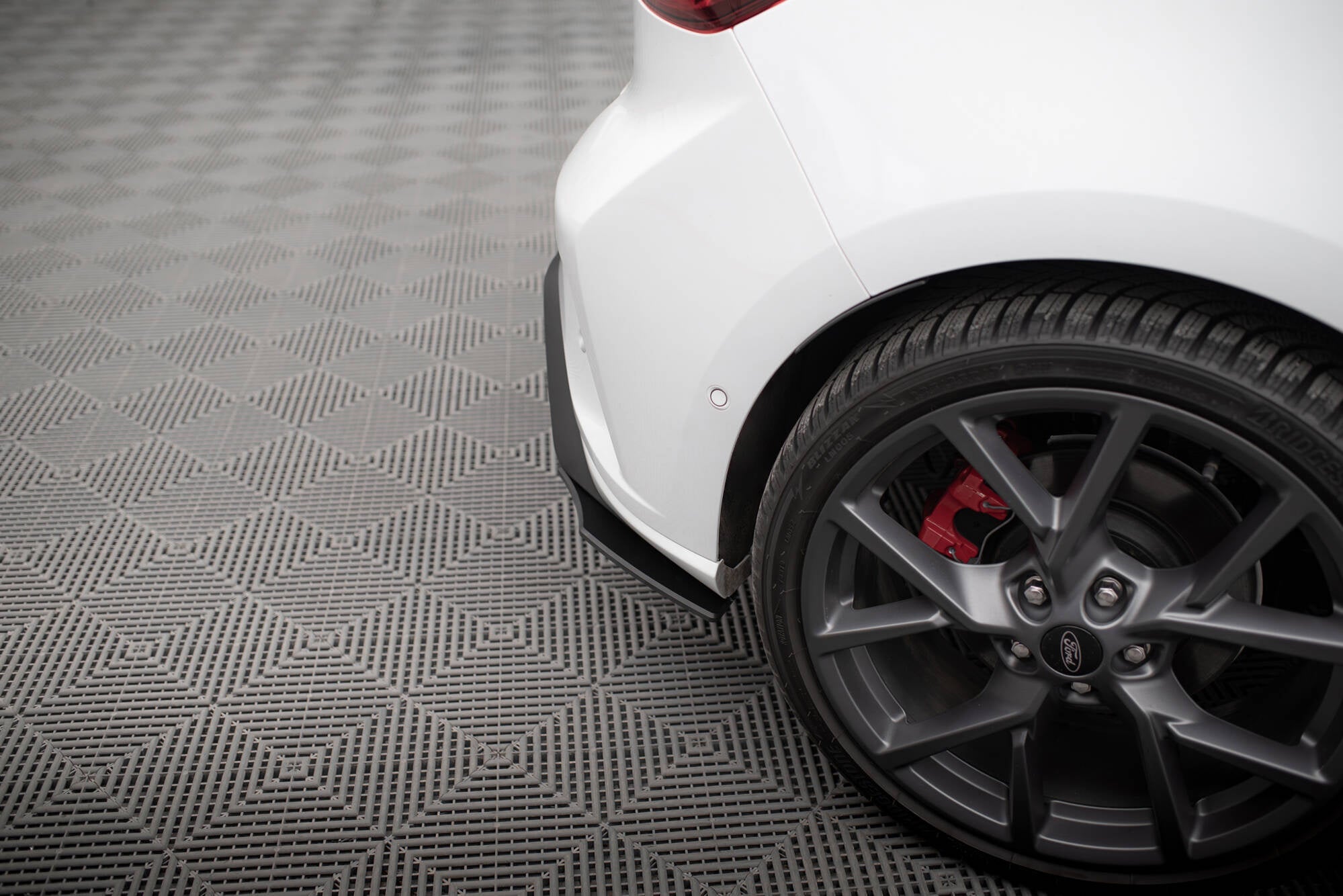 Maxton Design Street Pro Rear Side Splitters para Ford Focus ST Mk4 - imagen 3
