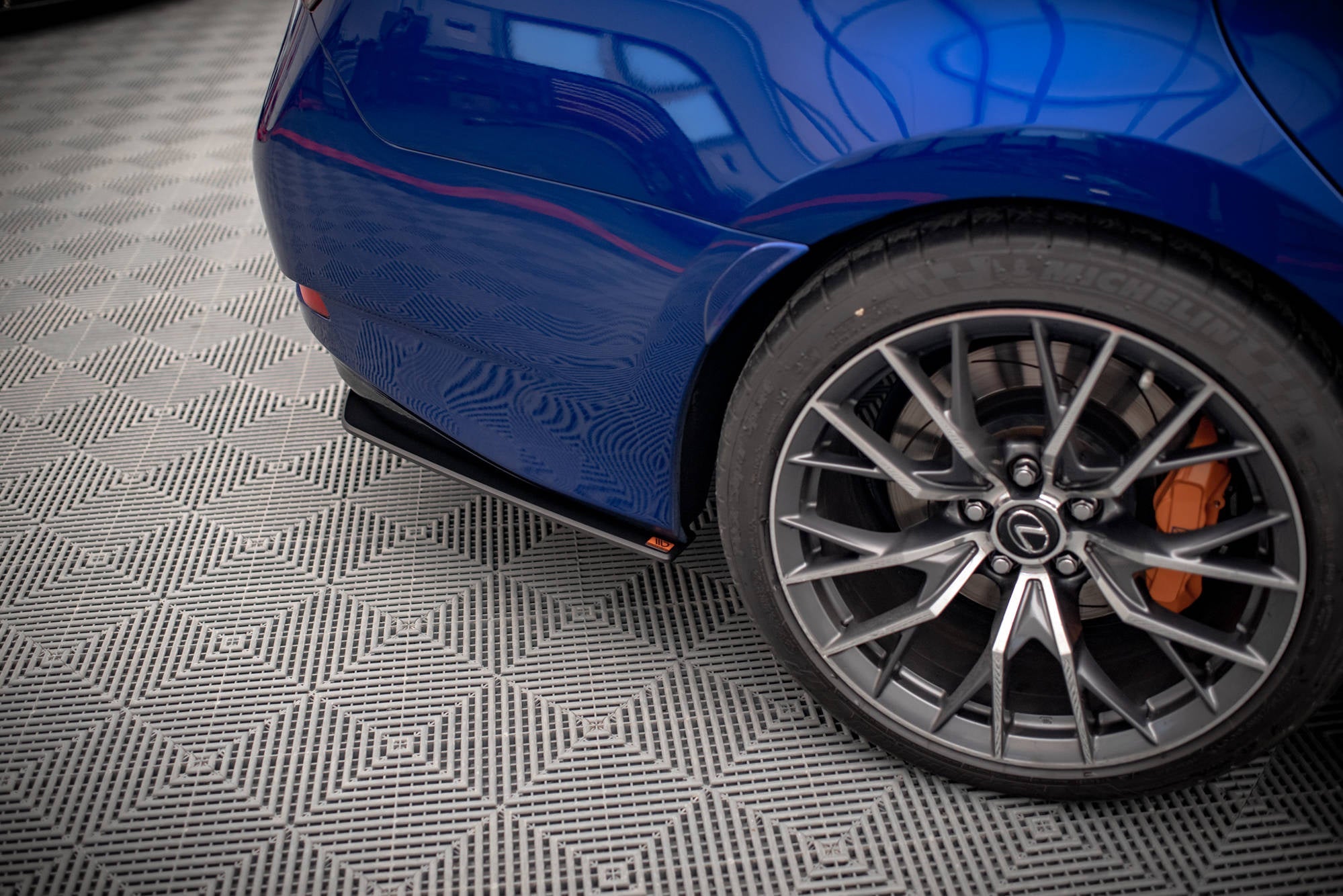 Maxton Design Street Pro Rear Side Splitters para Lexus GS F Mk4 Facelift - imagen 3