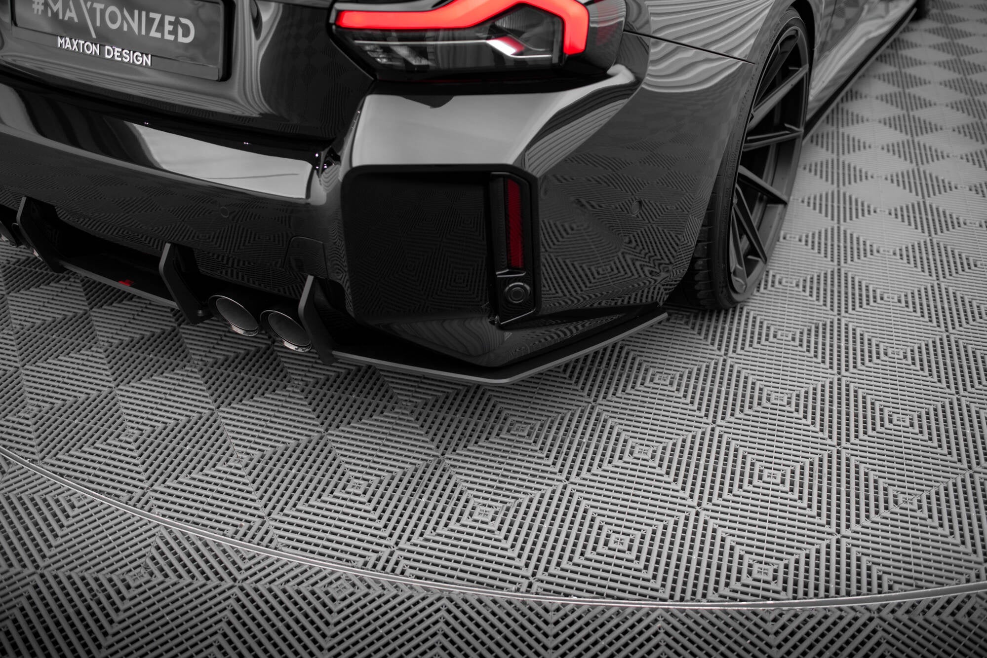 Maxton Design Street Pro Rear Side Splitters V.1 para BMW M2 G87 - imagen 1