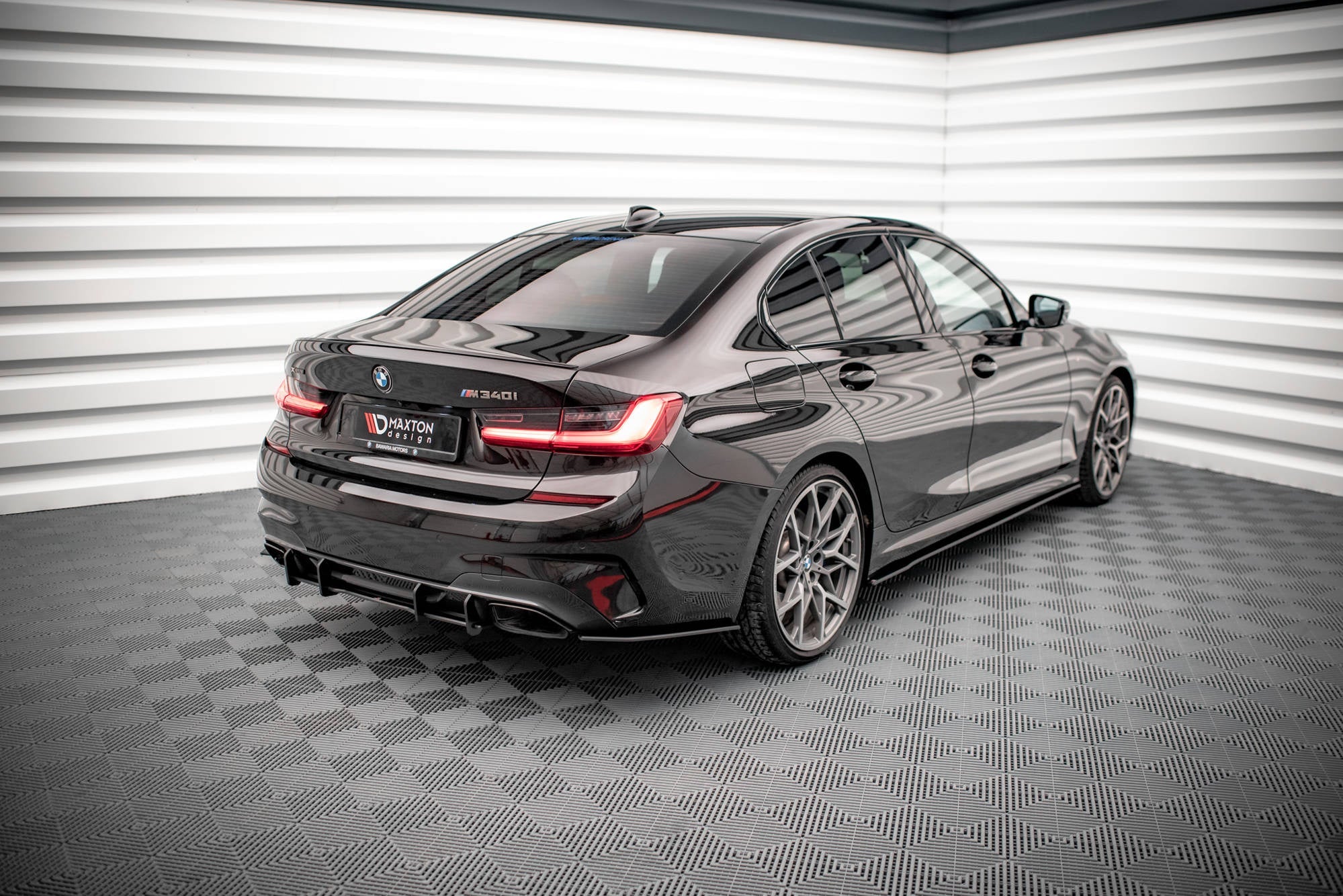 Maxton Design Street Pro Rear Side Splitters V.1 para BMW M340i G20 / G21 - imagen 2