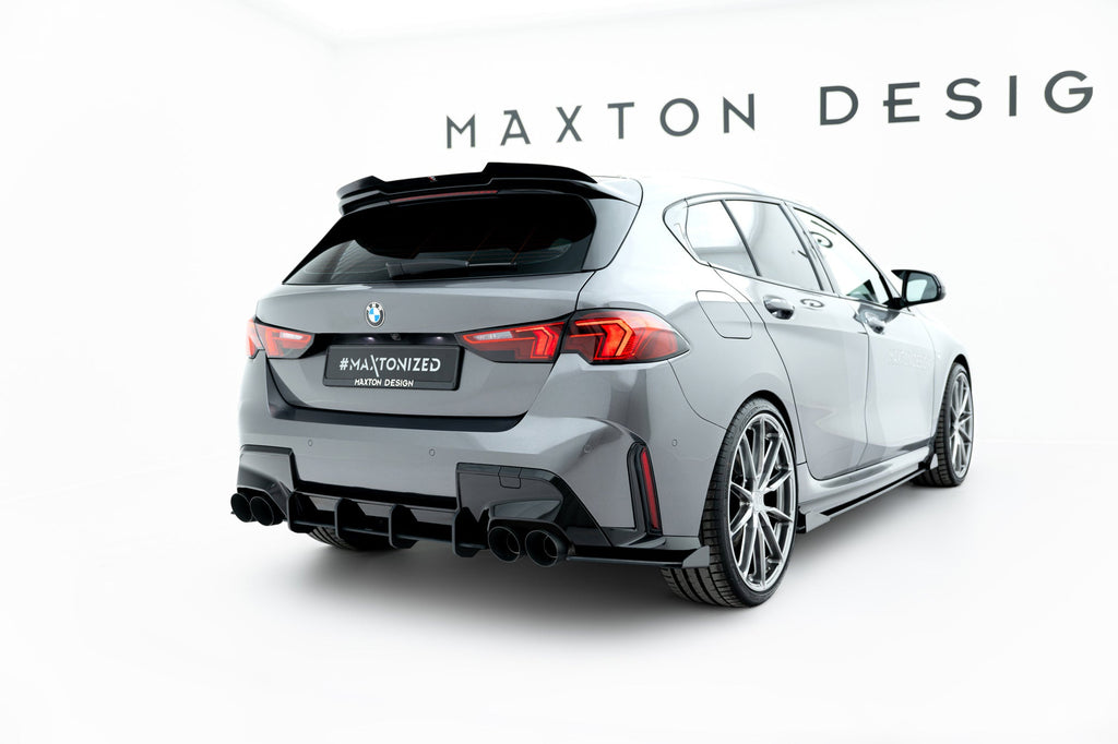 Maxton Design Street Pro Rear Side Splitters V.1 + Flaps para BMW M135i F70 - imagen 2