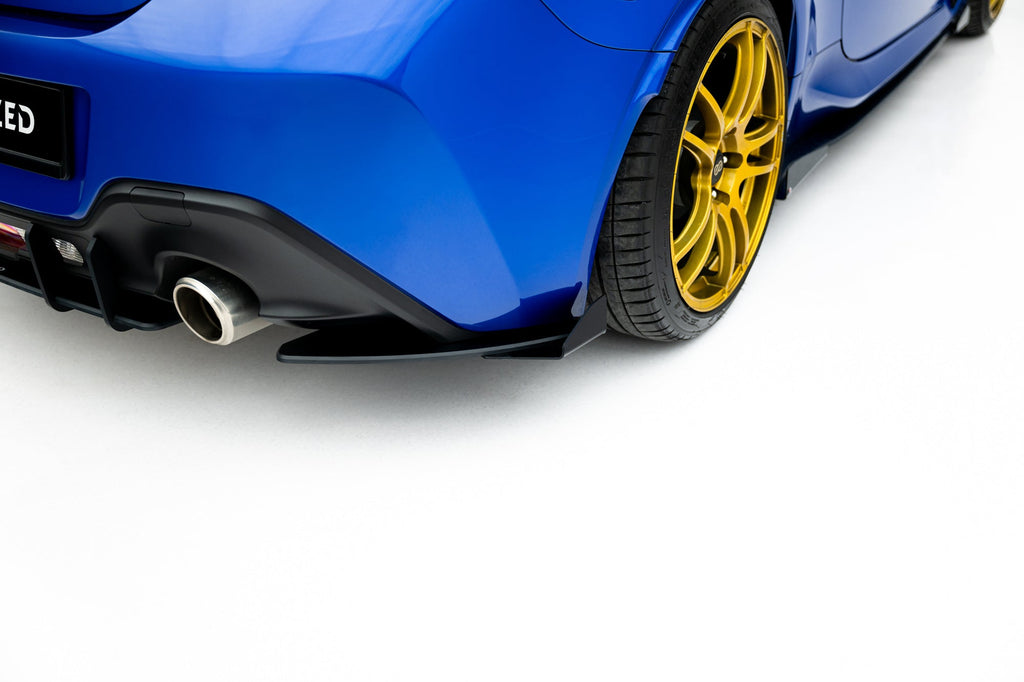 Maxton Design Street Pro Rear Side Splitters V.1 + Flaps para Toyota GR86 Mk1 - imagen 1