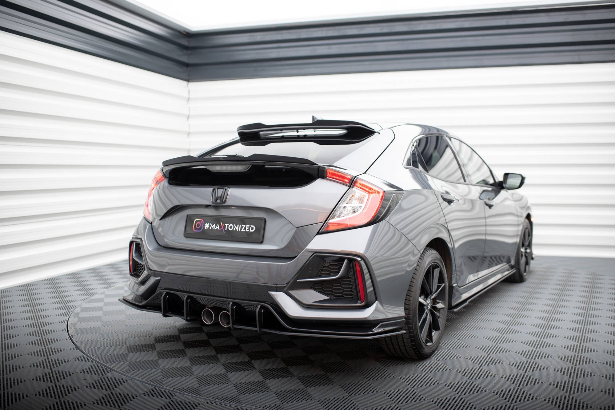 Maxton Design Street Pro Rear Side Splitters V.1 para Honda Civic Sport Mk 10 Facelift - imagen 4