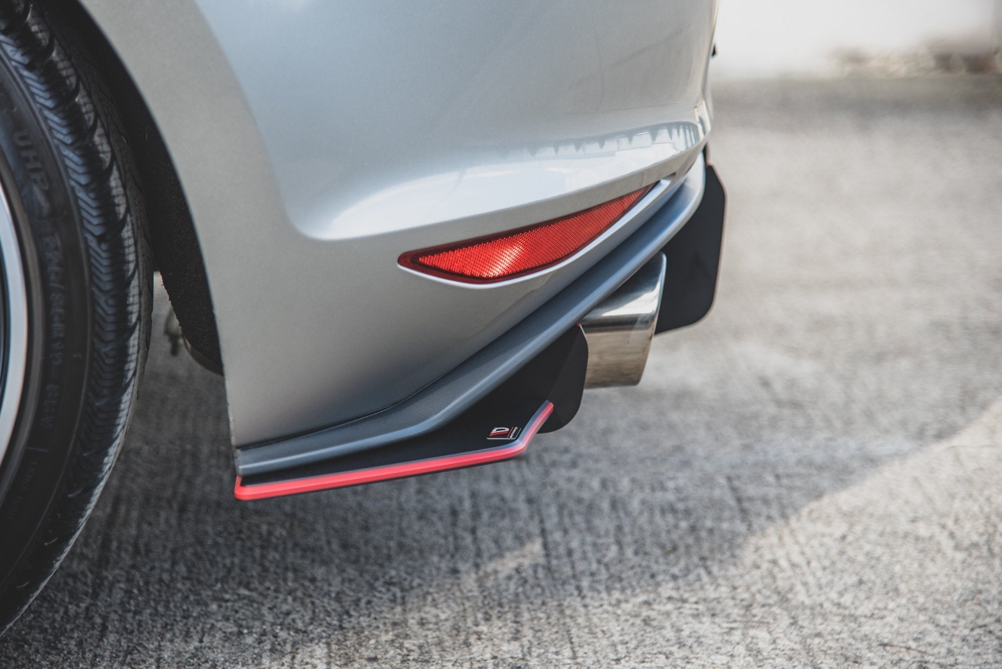 Maxton Design Street Pro Rear Side Splitters V.1 para Volkswagen Golf Mk7 GTI - imagen 9