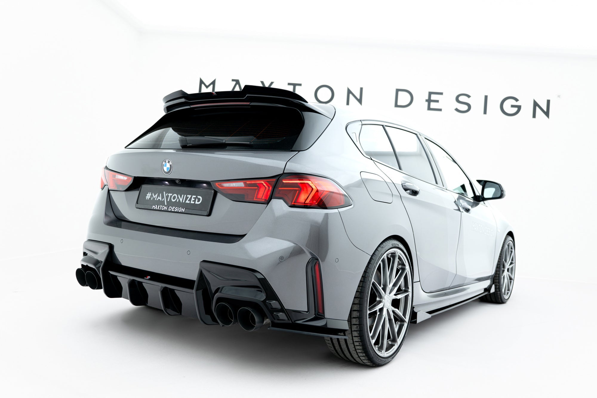 Maxton Design Street Pro Rear Side Splitters V.2 para BMW 1 M-Pack F70 - imagen 7